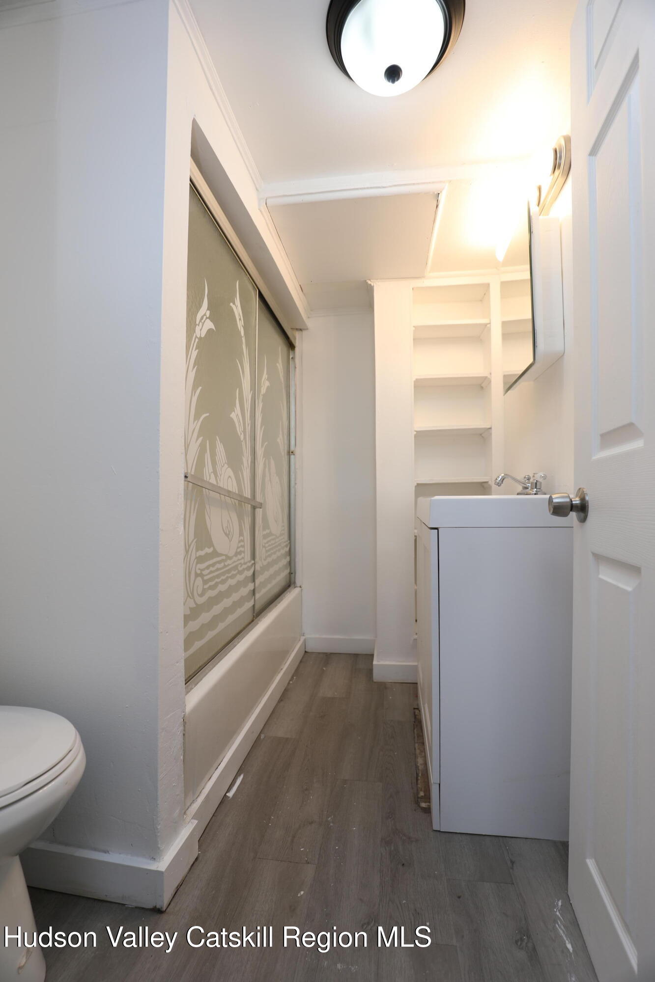 17 Rear Chapel Street #1