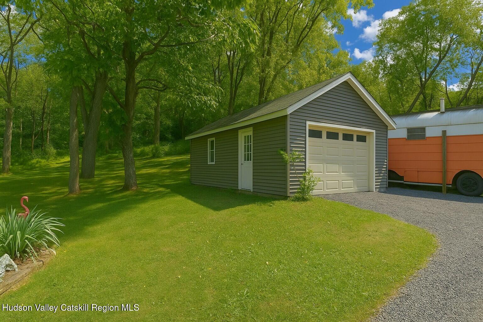 112 Glen Street, Kingston