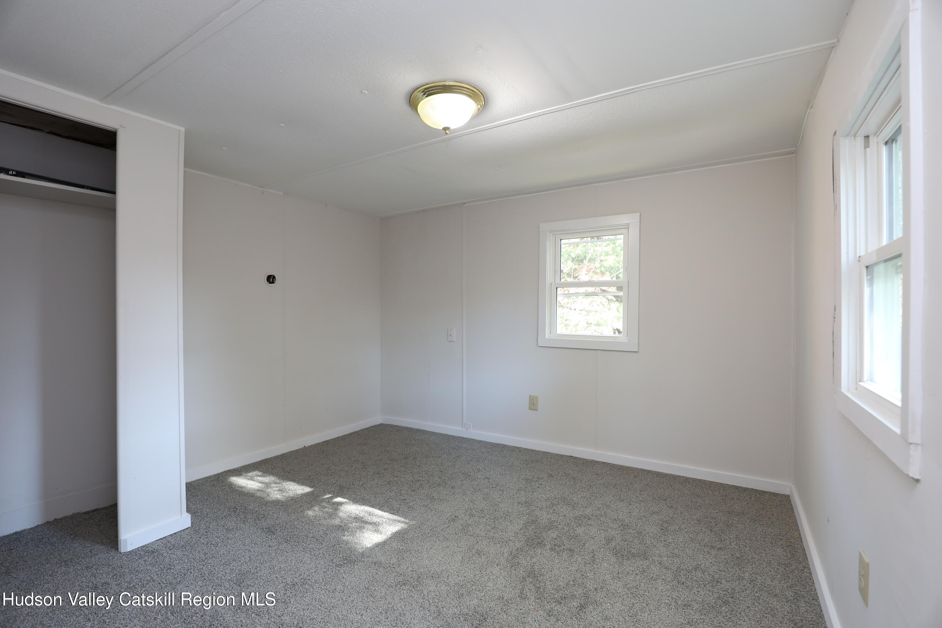 414 Joslen Boulevard, 19, Hudson Unit: 19