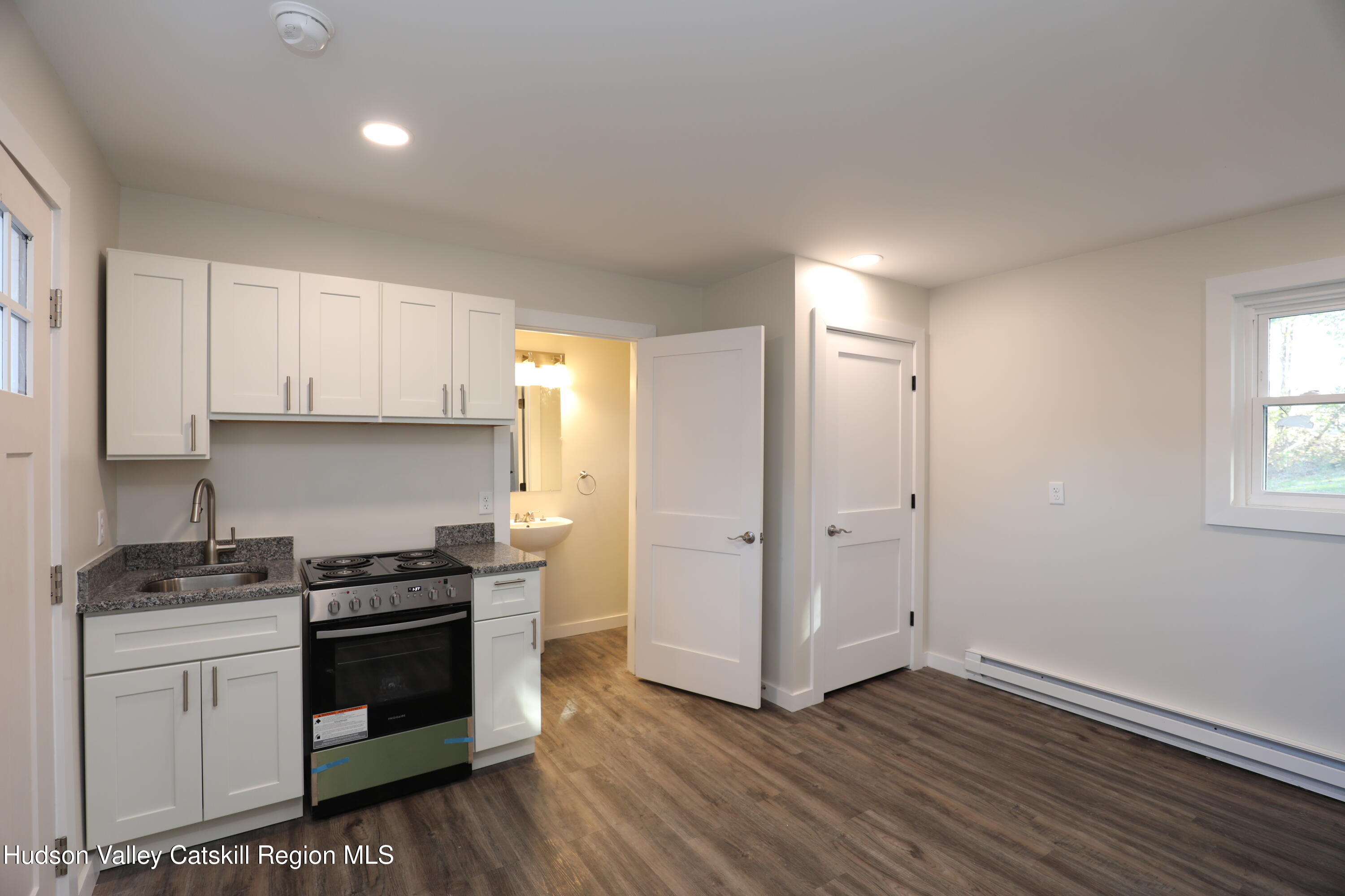 14311 Route 9w, #1