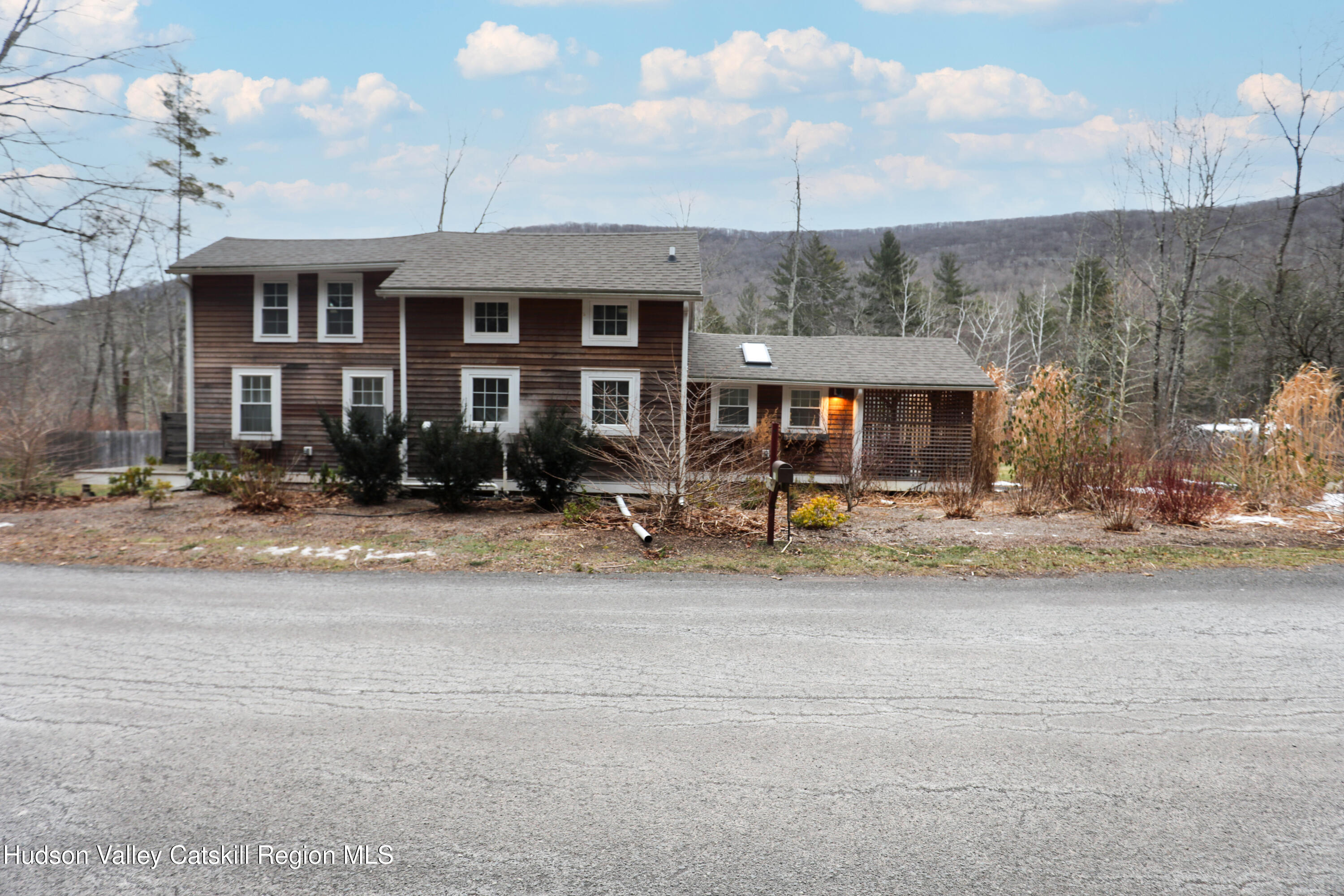 683 Woodland Valley Road