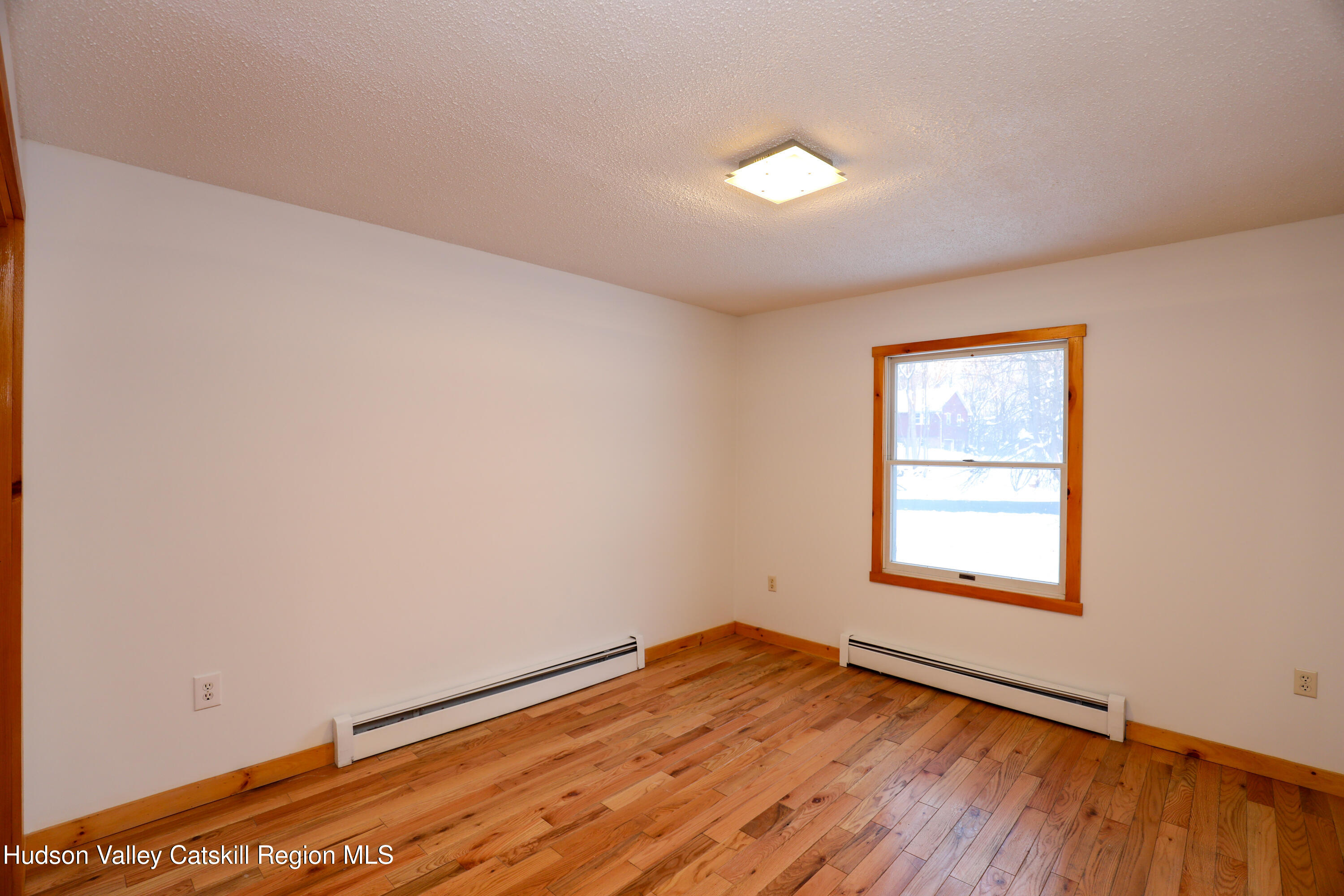 38 Roxanne Boulevard