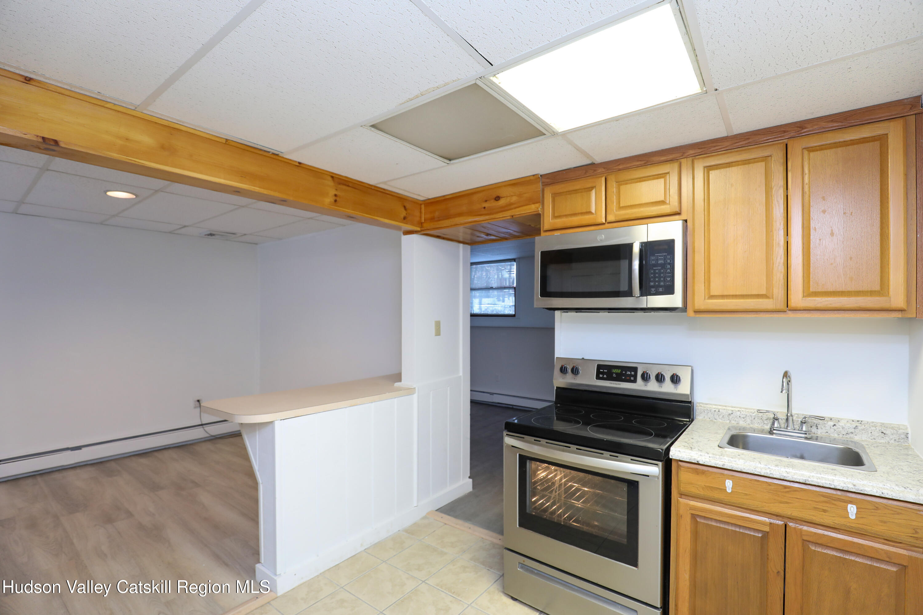 38 Roxanne Boulevard