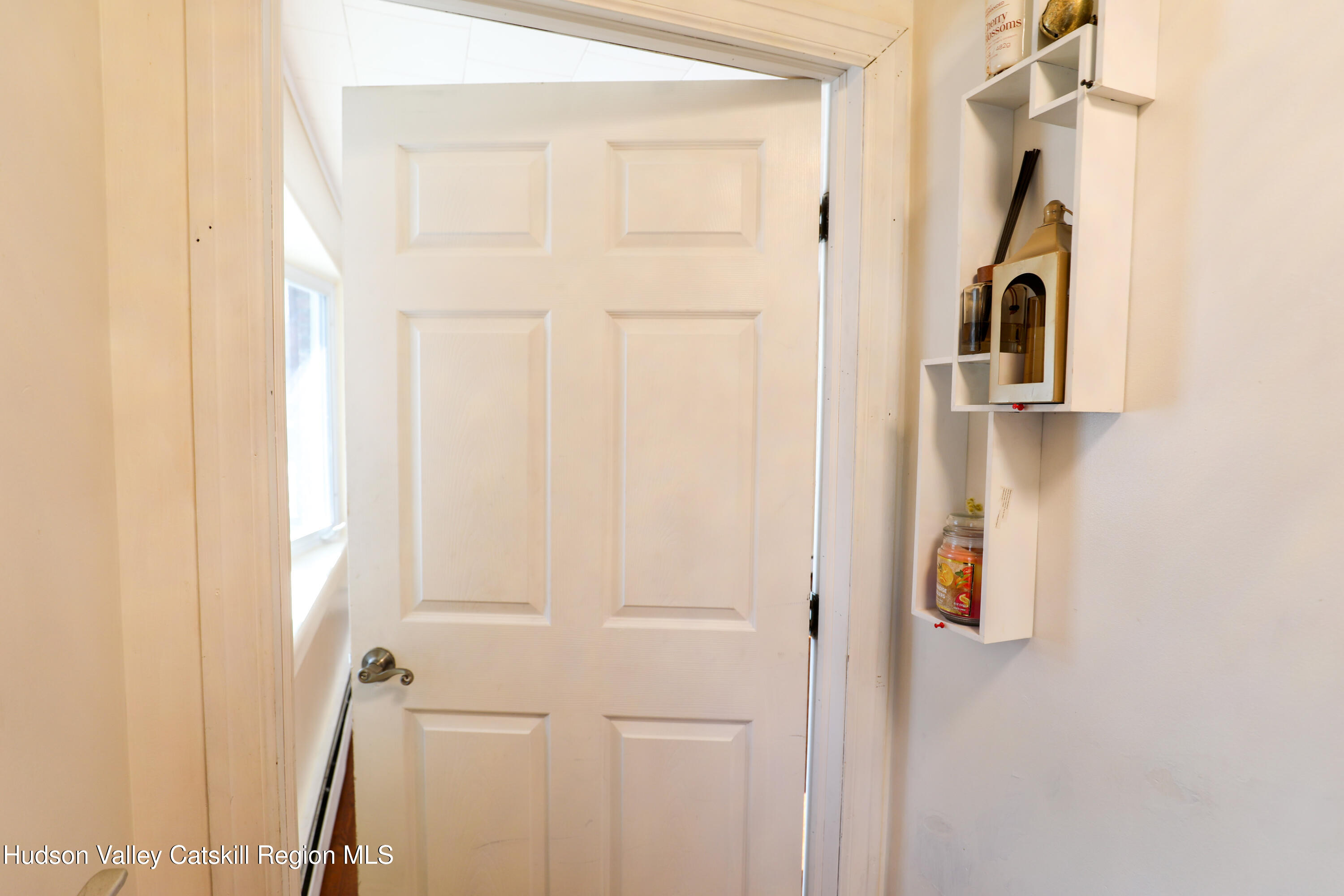 156 Lampman Avenue 1