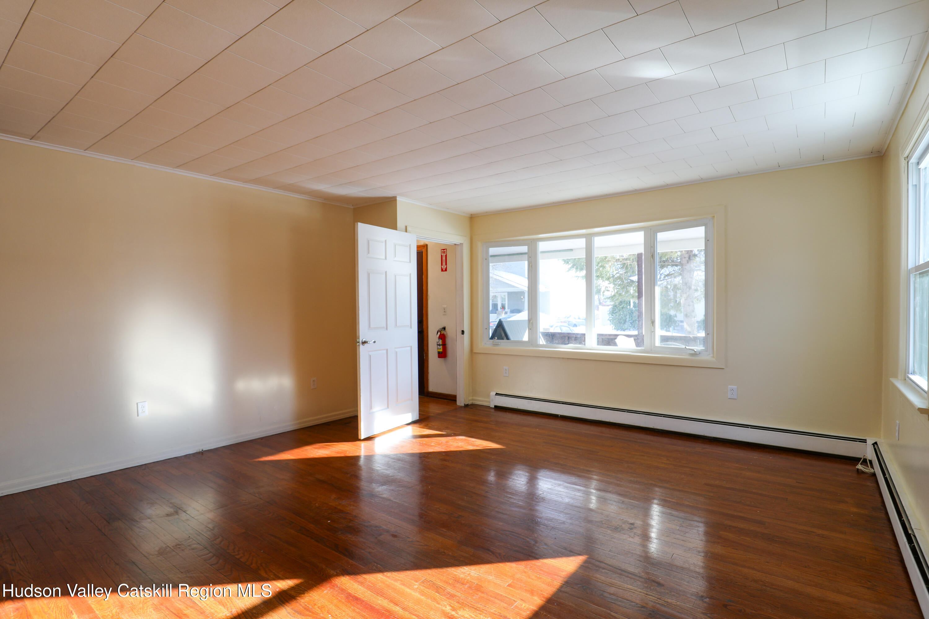 156 Lampman Avenue 1