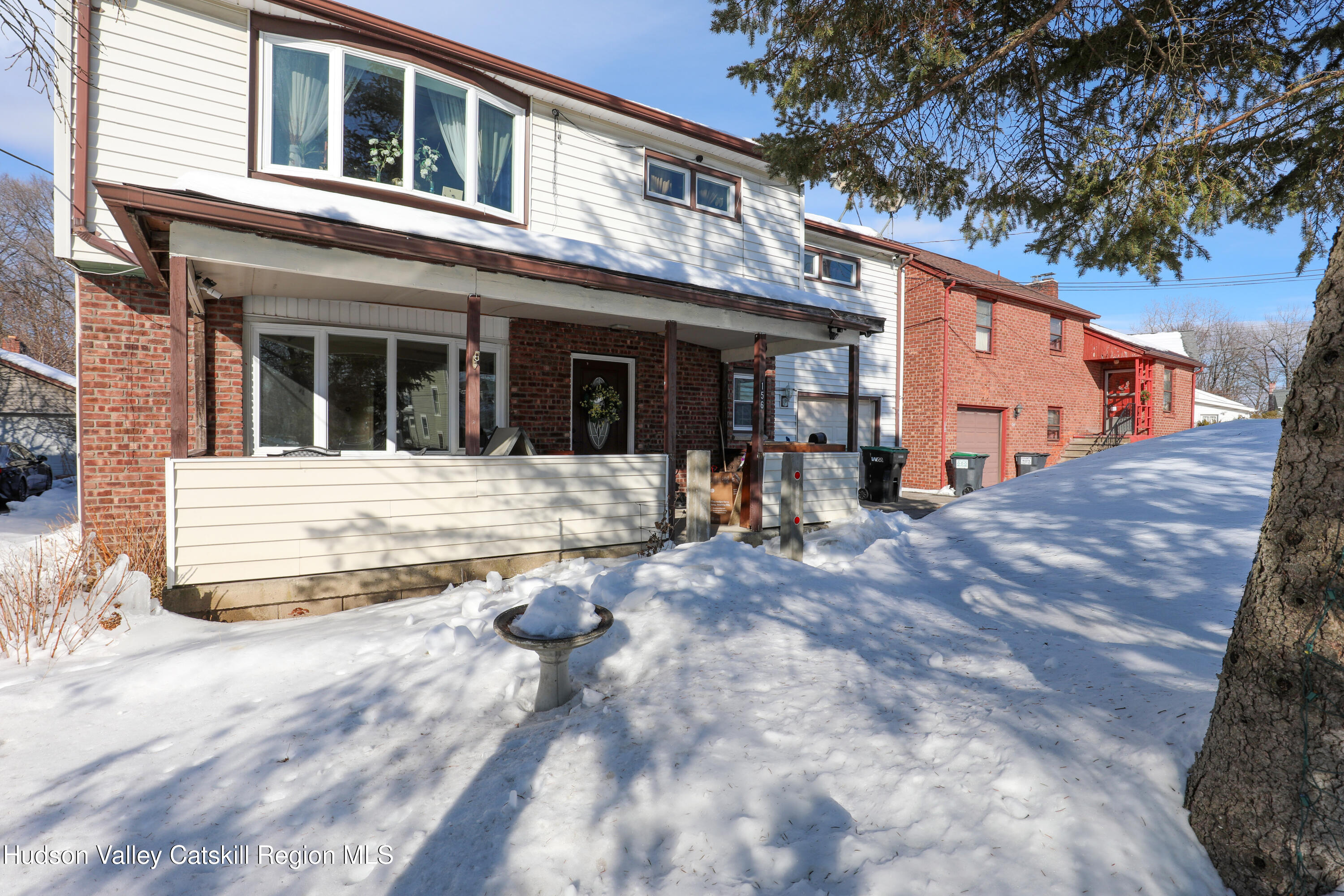 156 Lampman Avenue 1