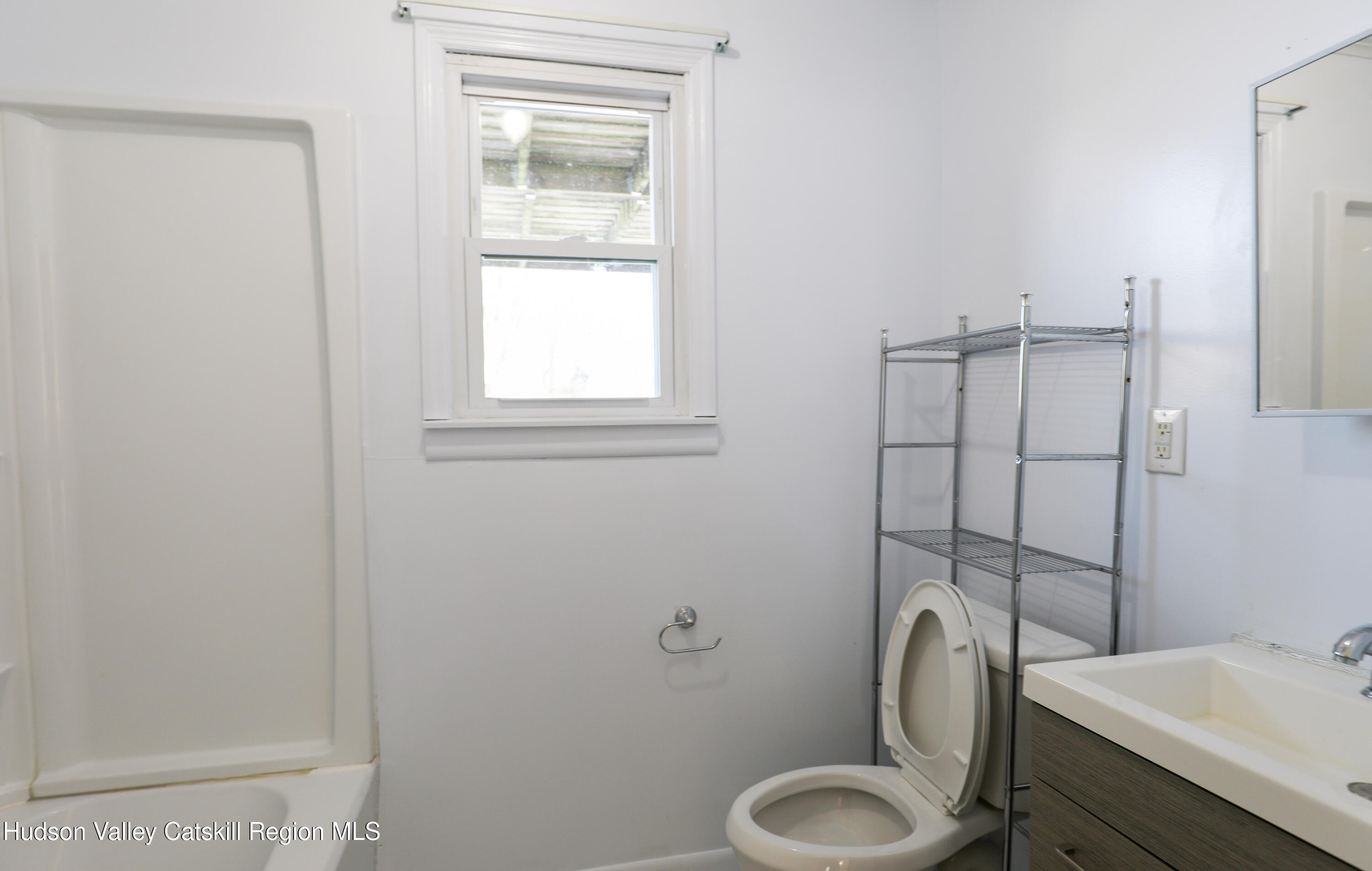 156 Lampman Avenue 1