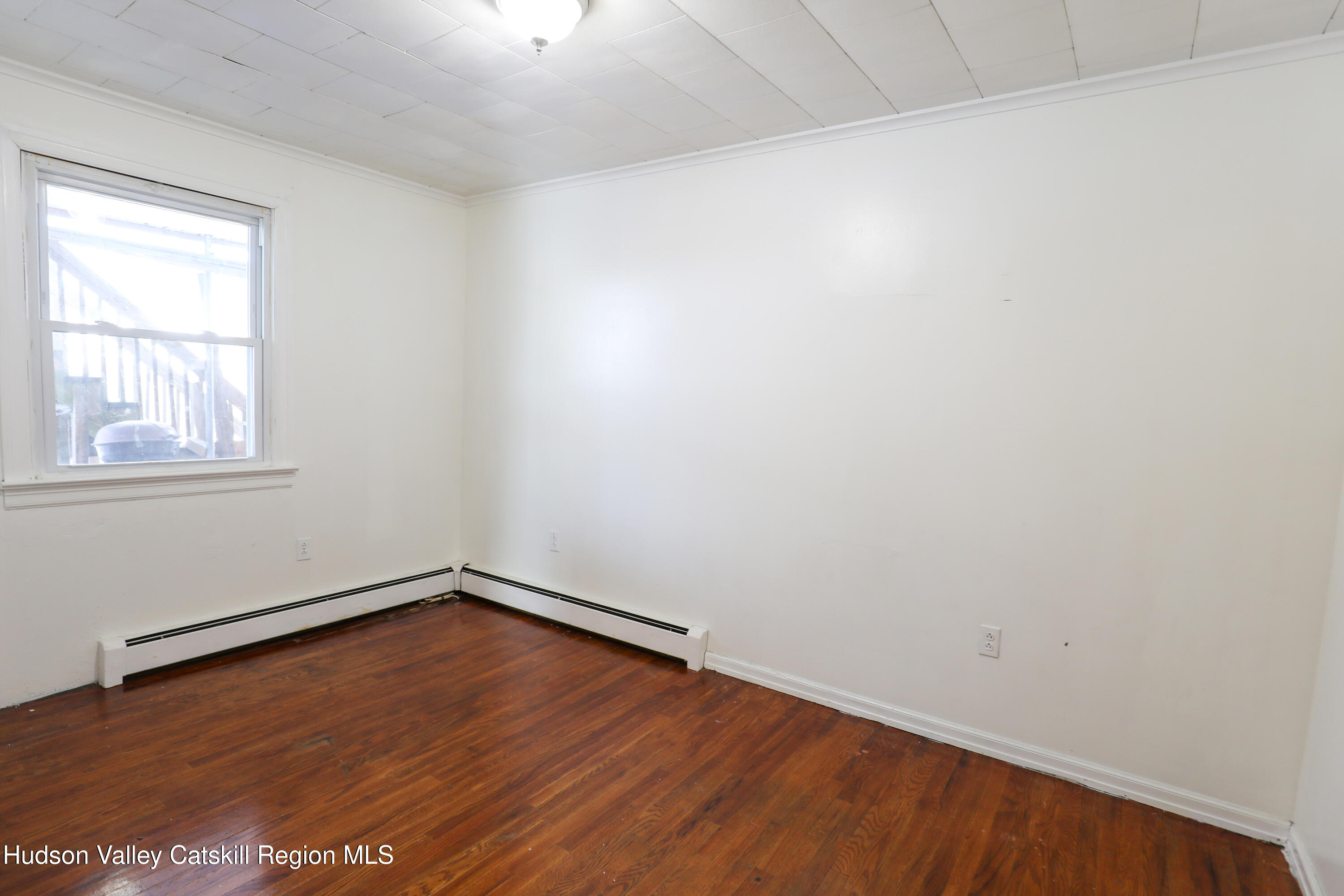 156 Lampman Avenue 1