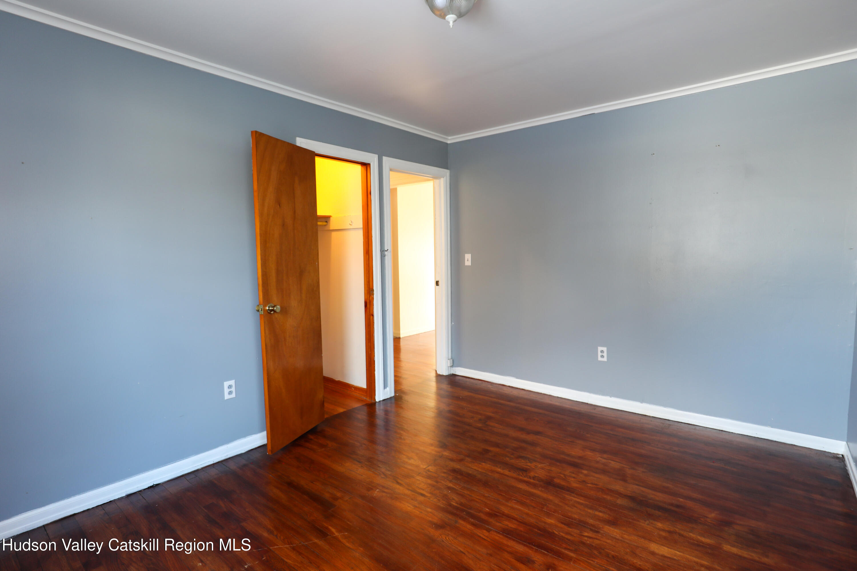 156 Lampman Avenue 1