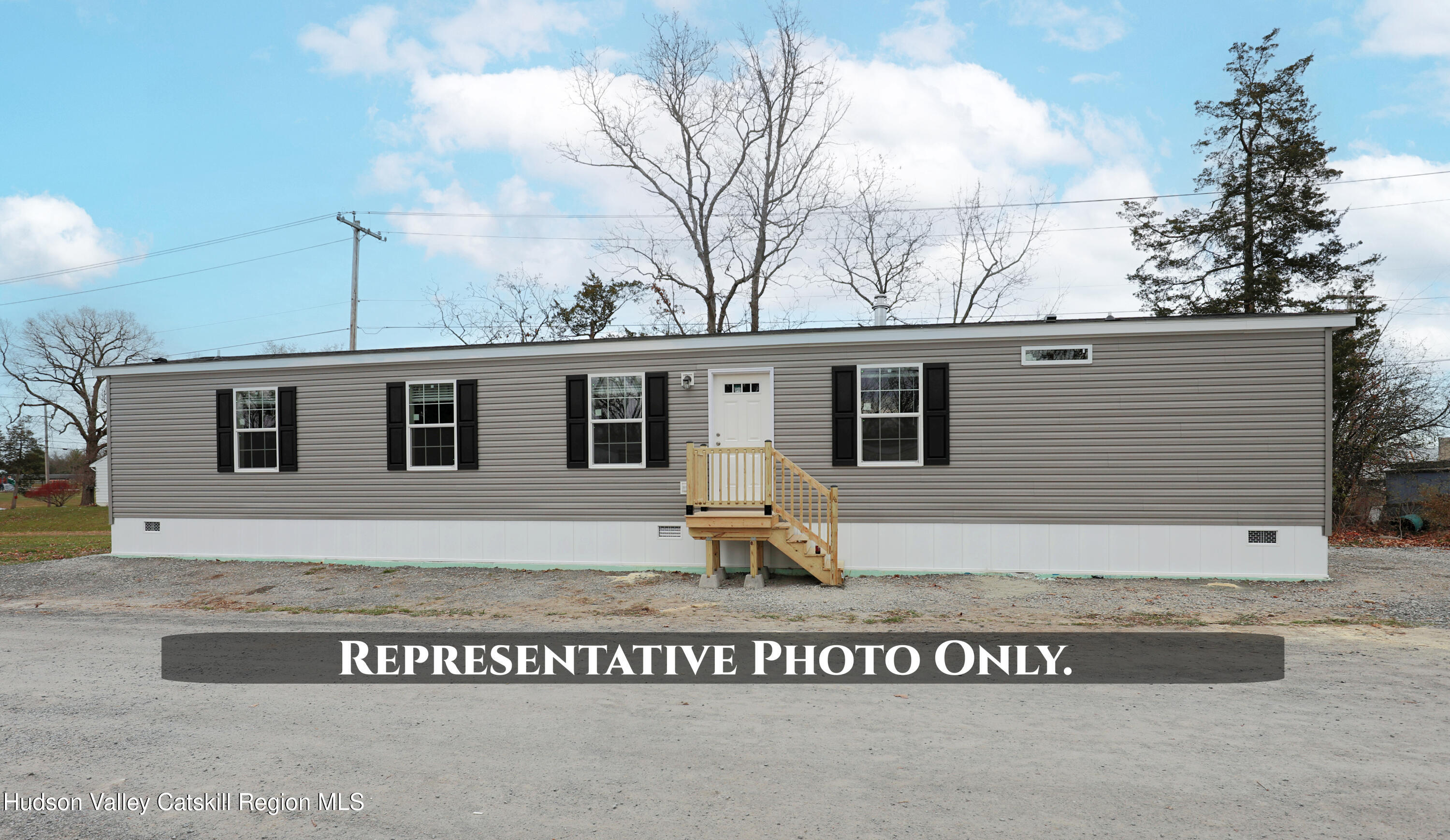 414 Joslen Boulevard 1