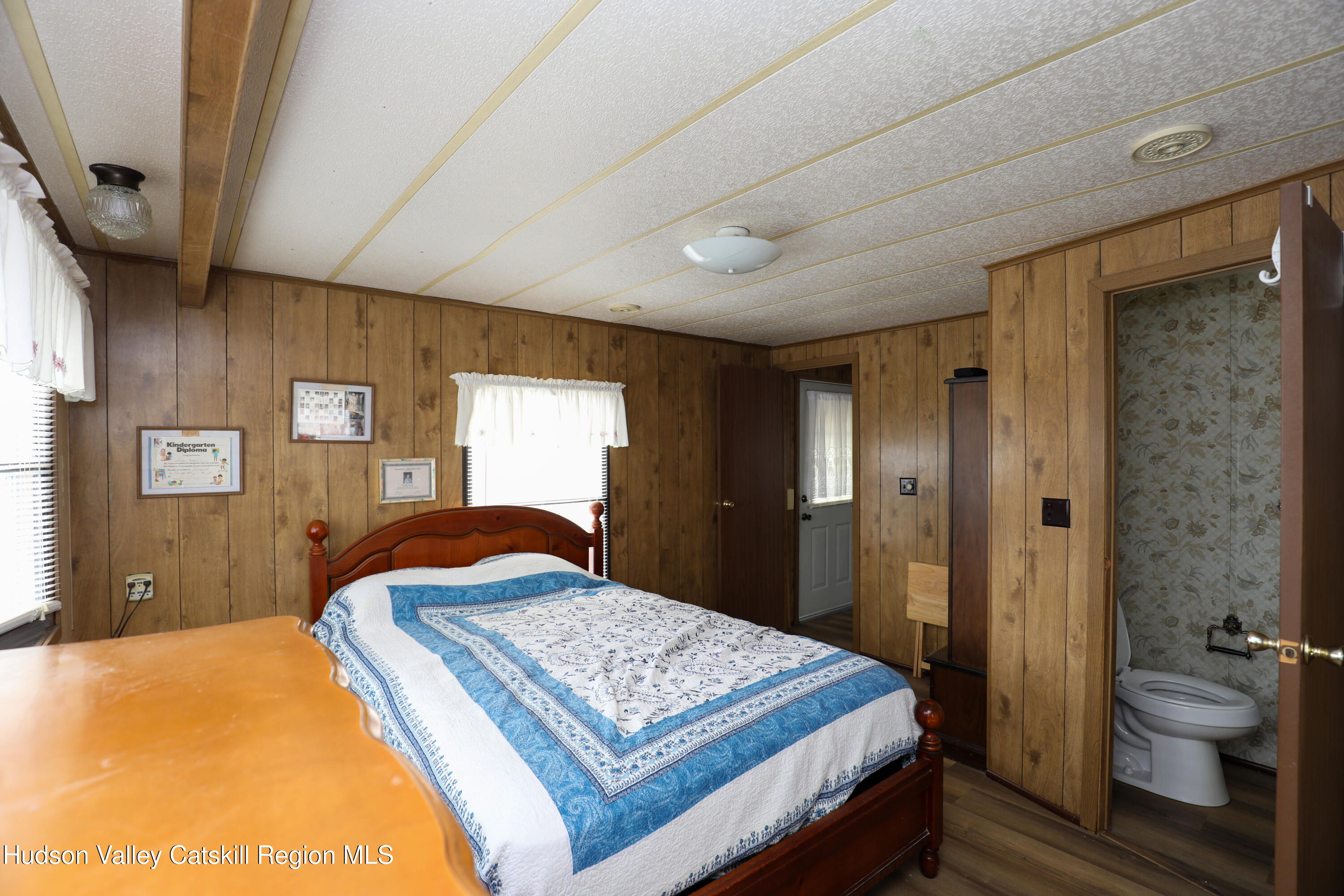 414 Joslen Boulevard 4