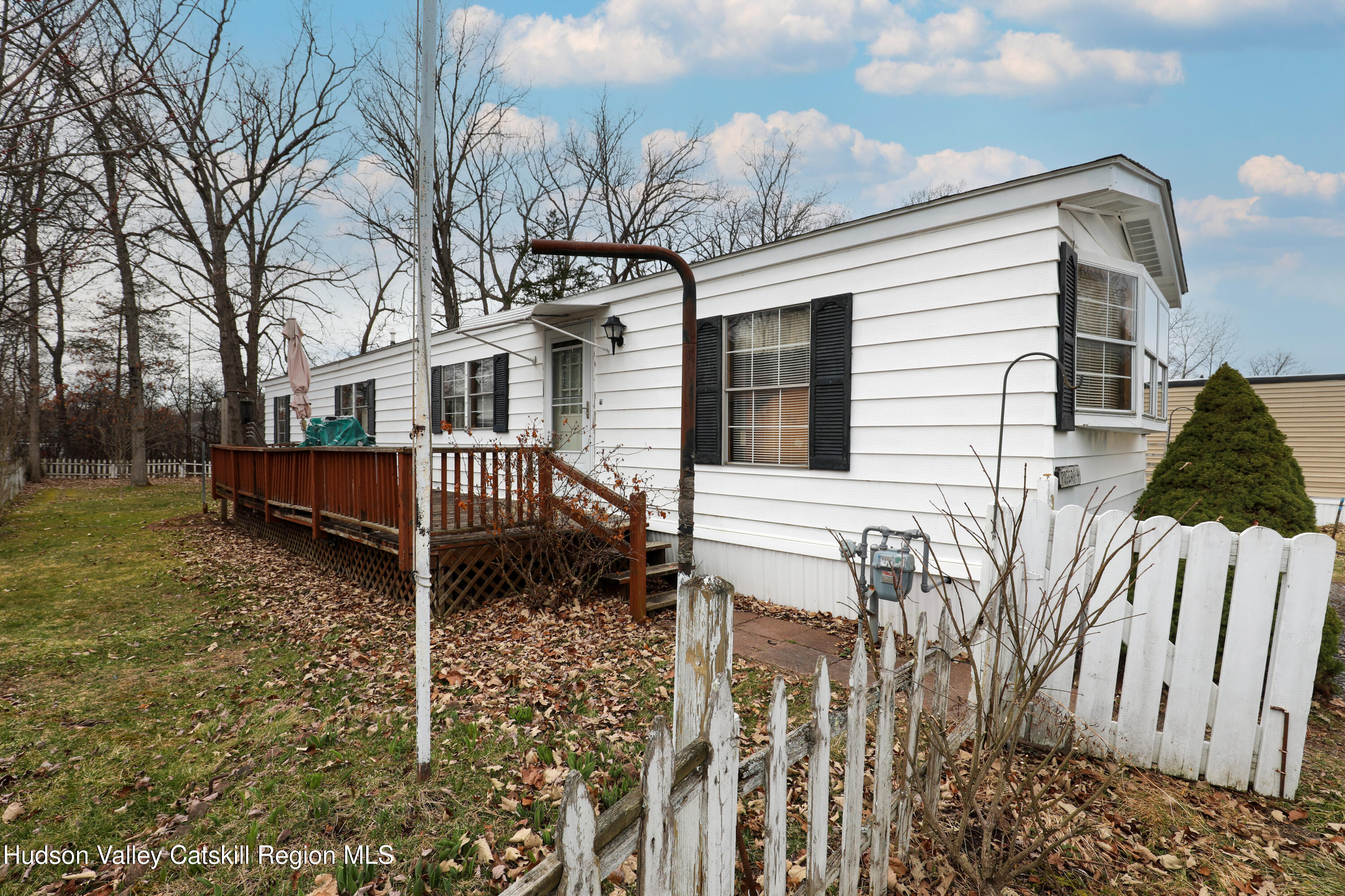 414 Joslen Boulevard 4