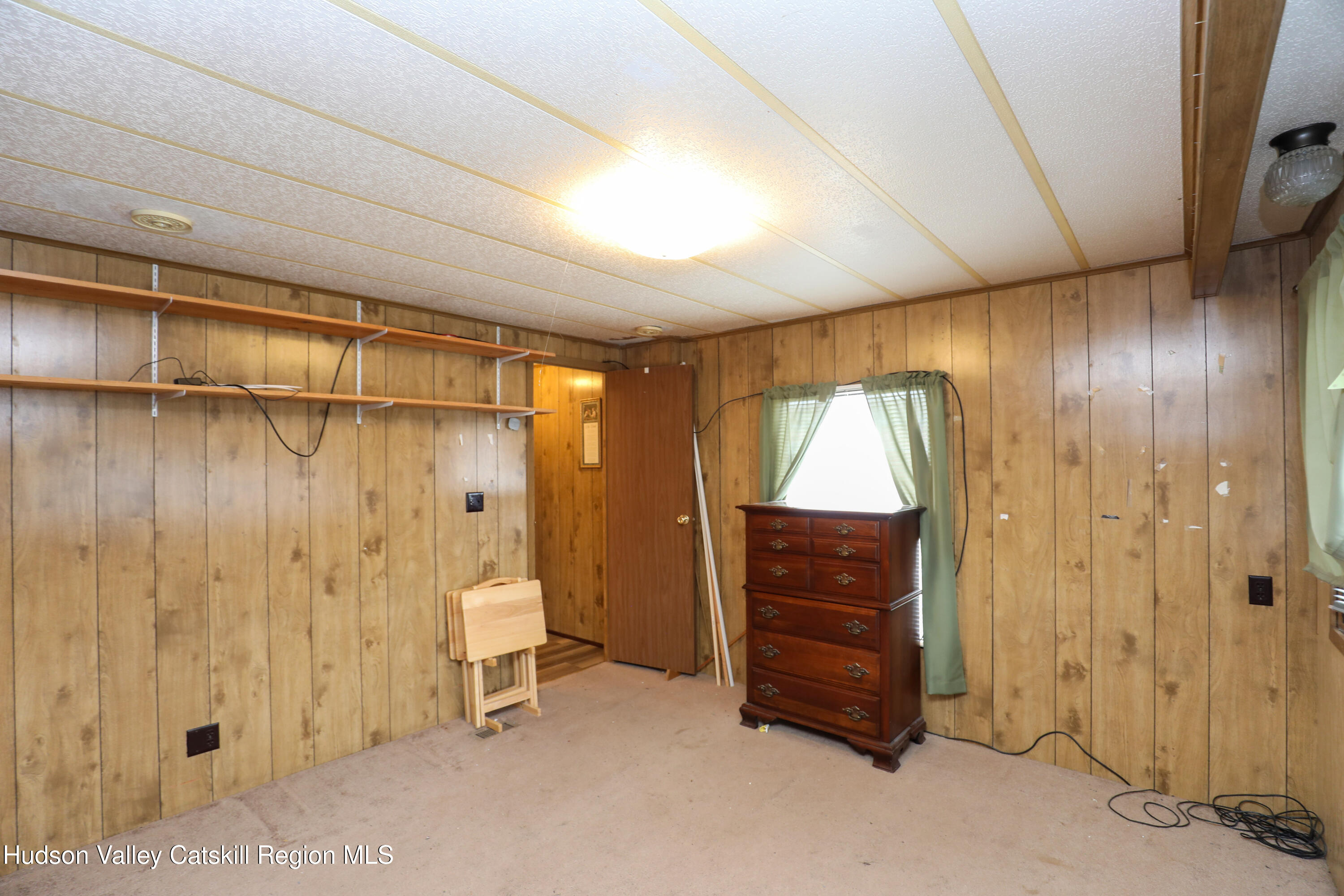 414 Joslen Boulevard 4