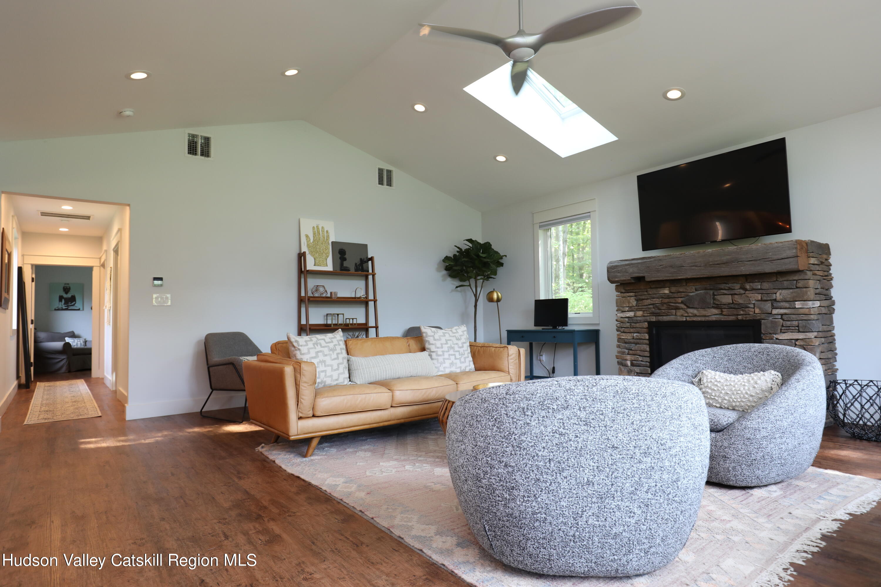 36 Northwoods Road A