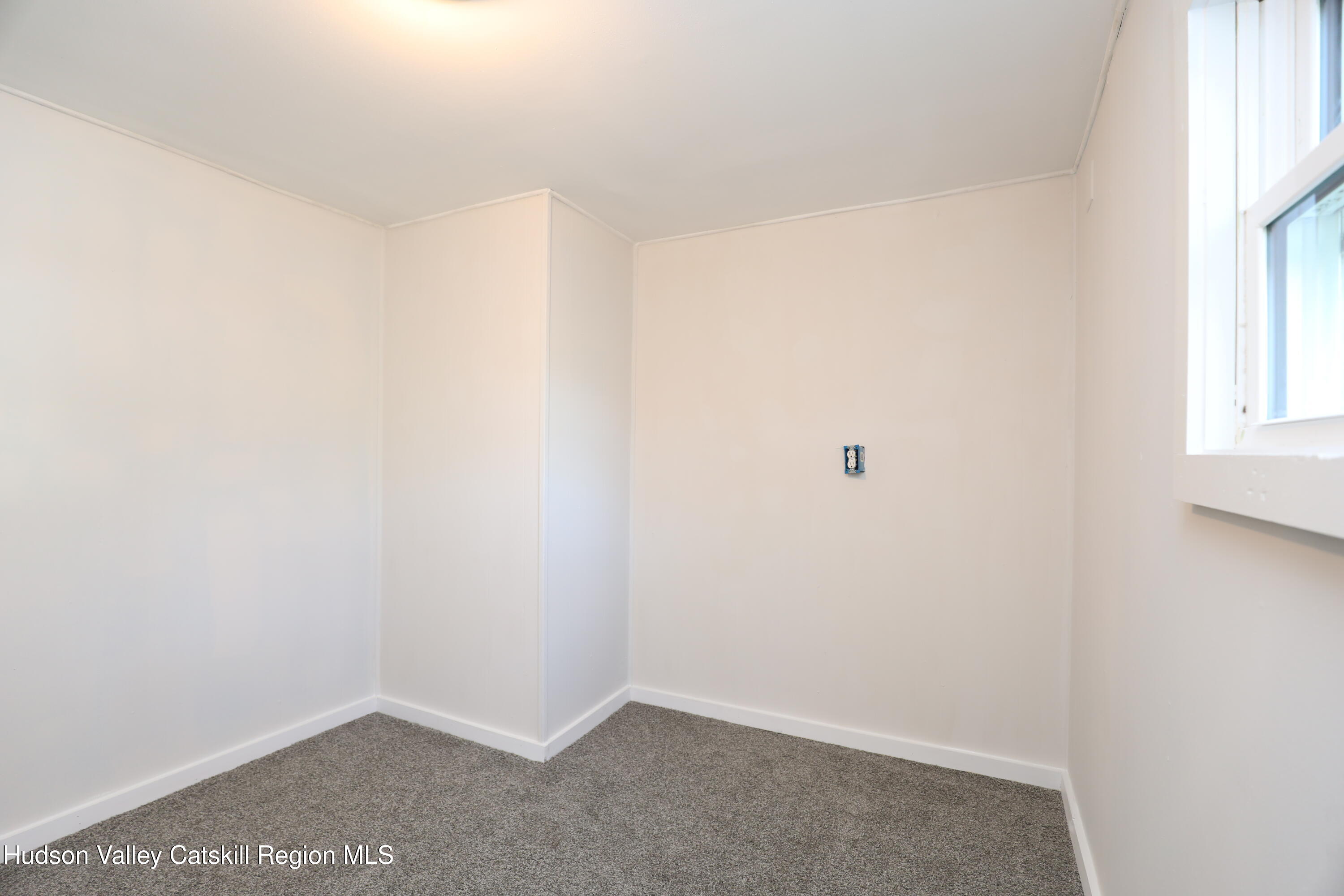 414 Joslen Boulevard 19