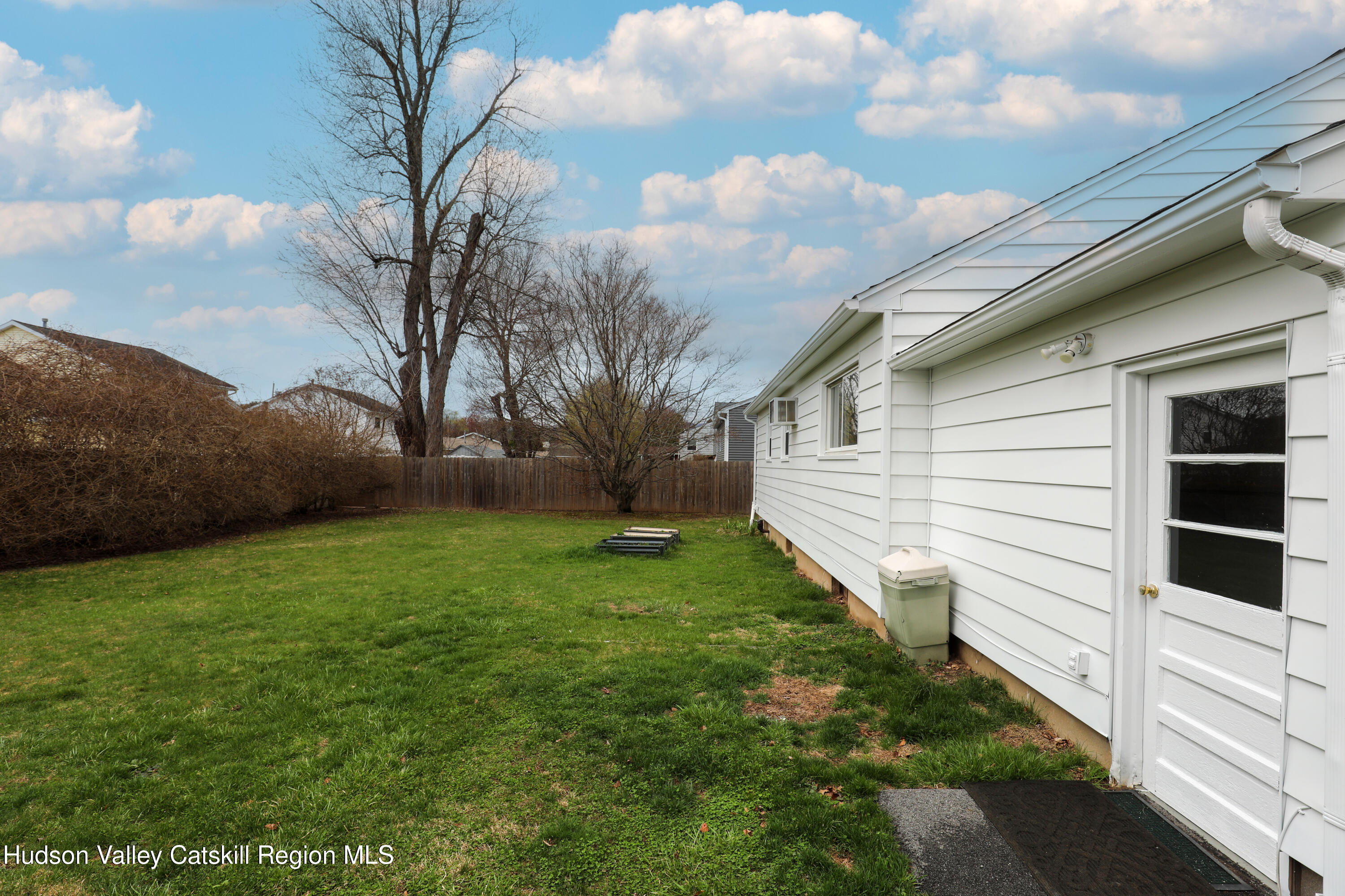 11 Mountain View Avenue