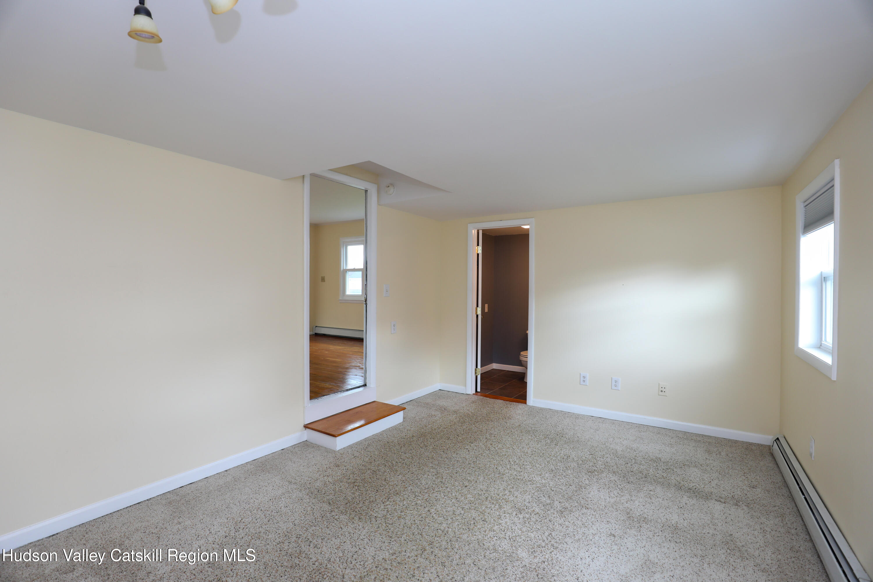 11 Mountain View Avenue