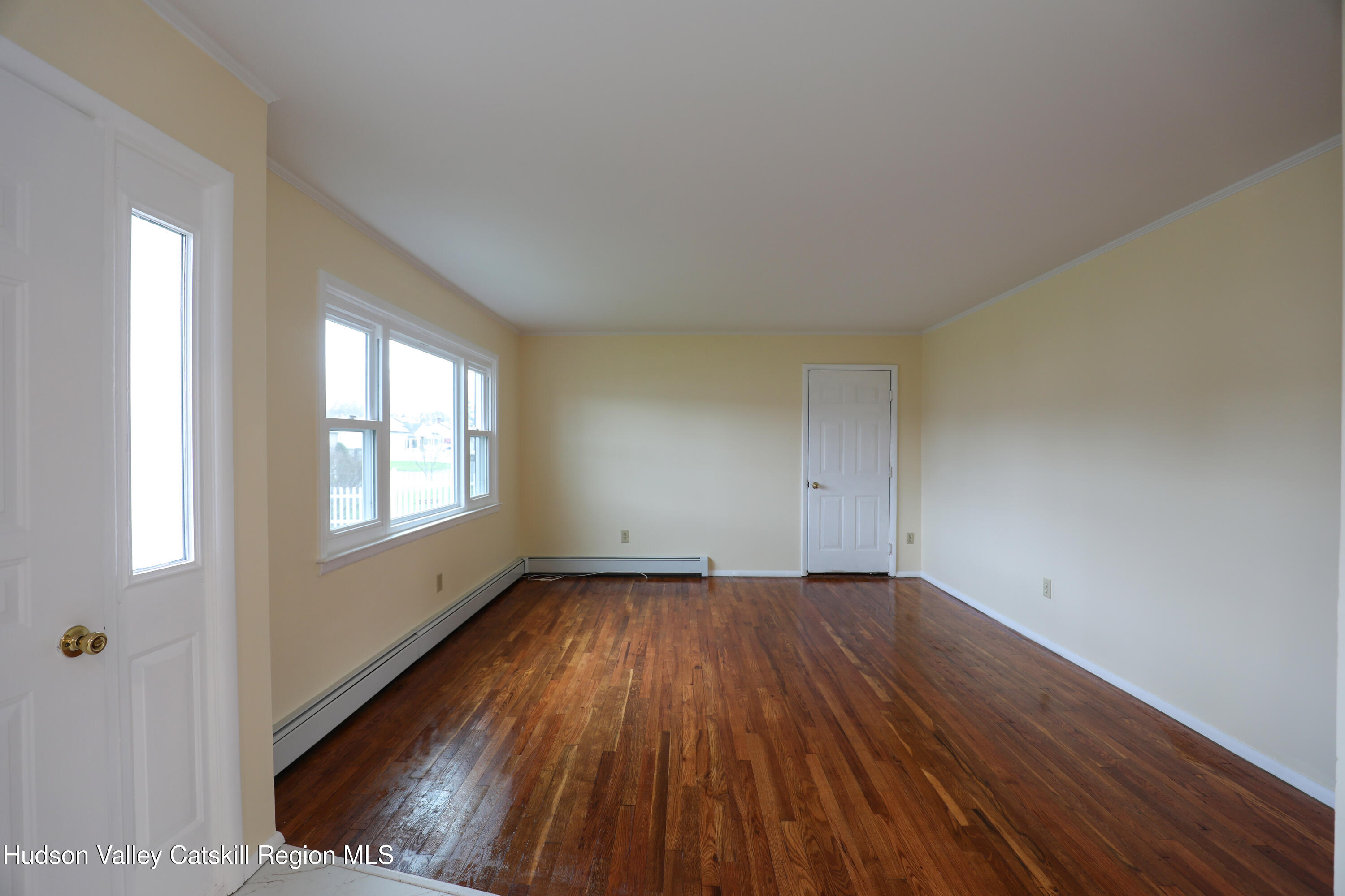 11 Mountain View Avenue