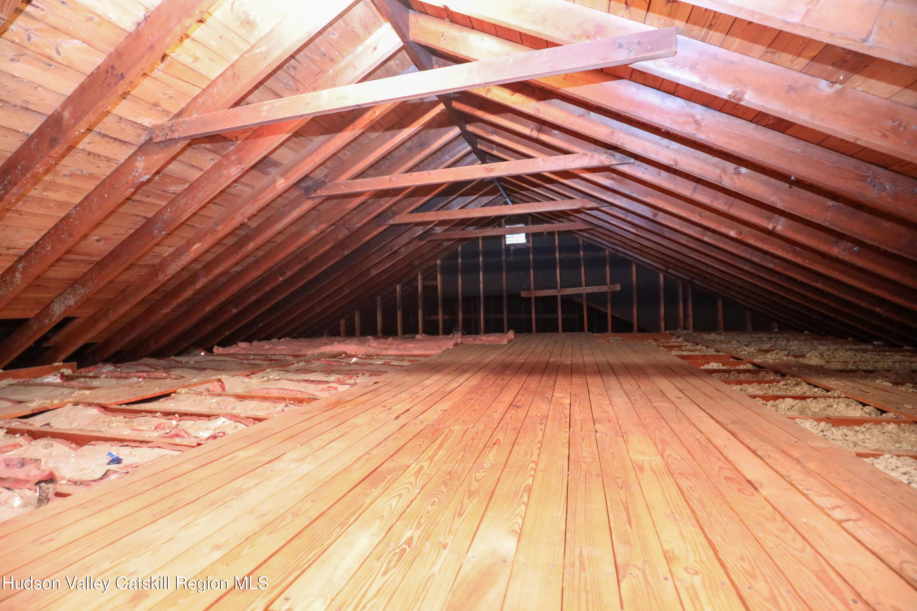 11 Mountain View Avenue