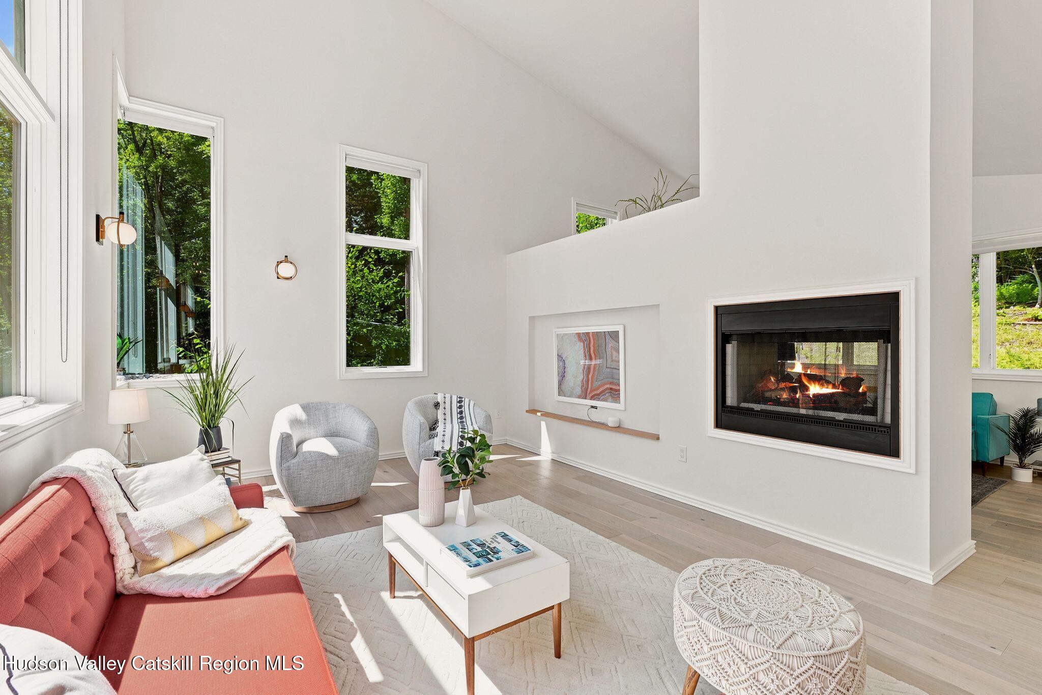 780 Oakwood Circle