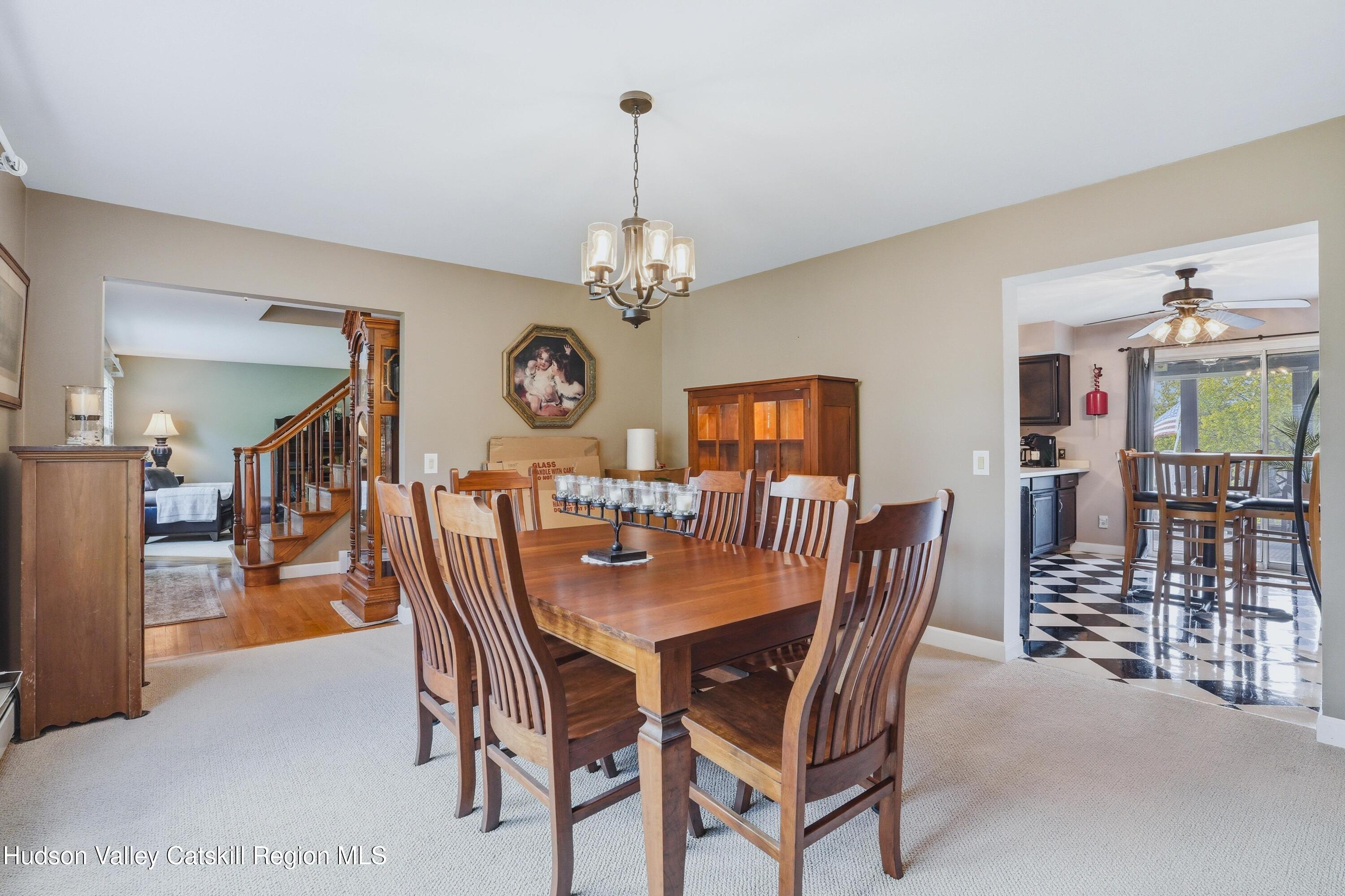 496 Mountain View Avenue