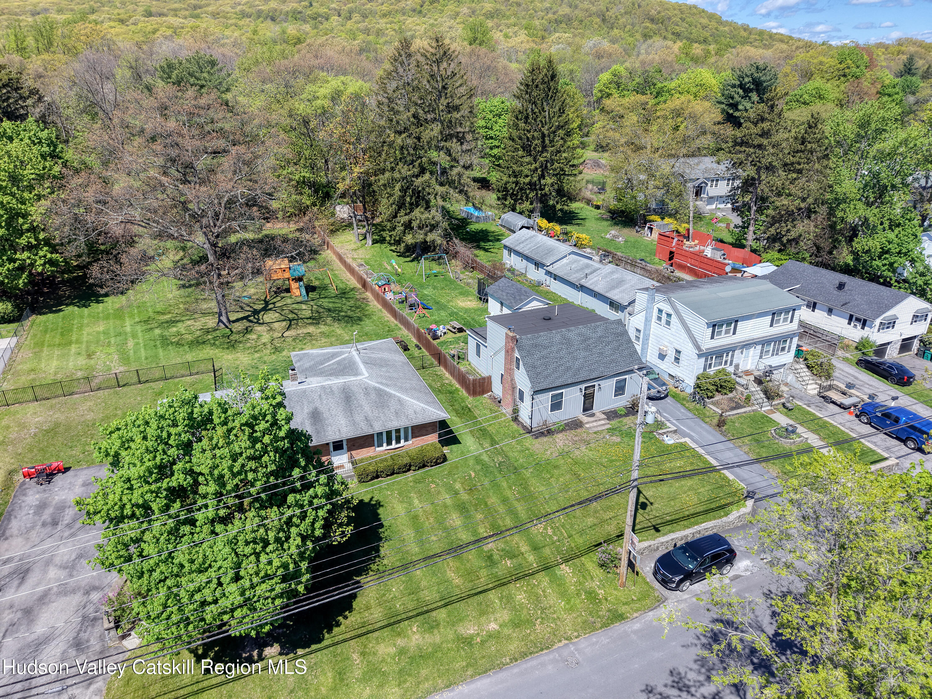 52 Phillips Avenue