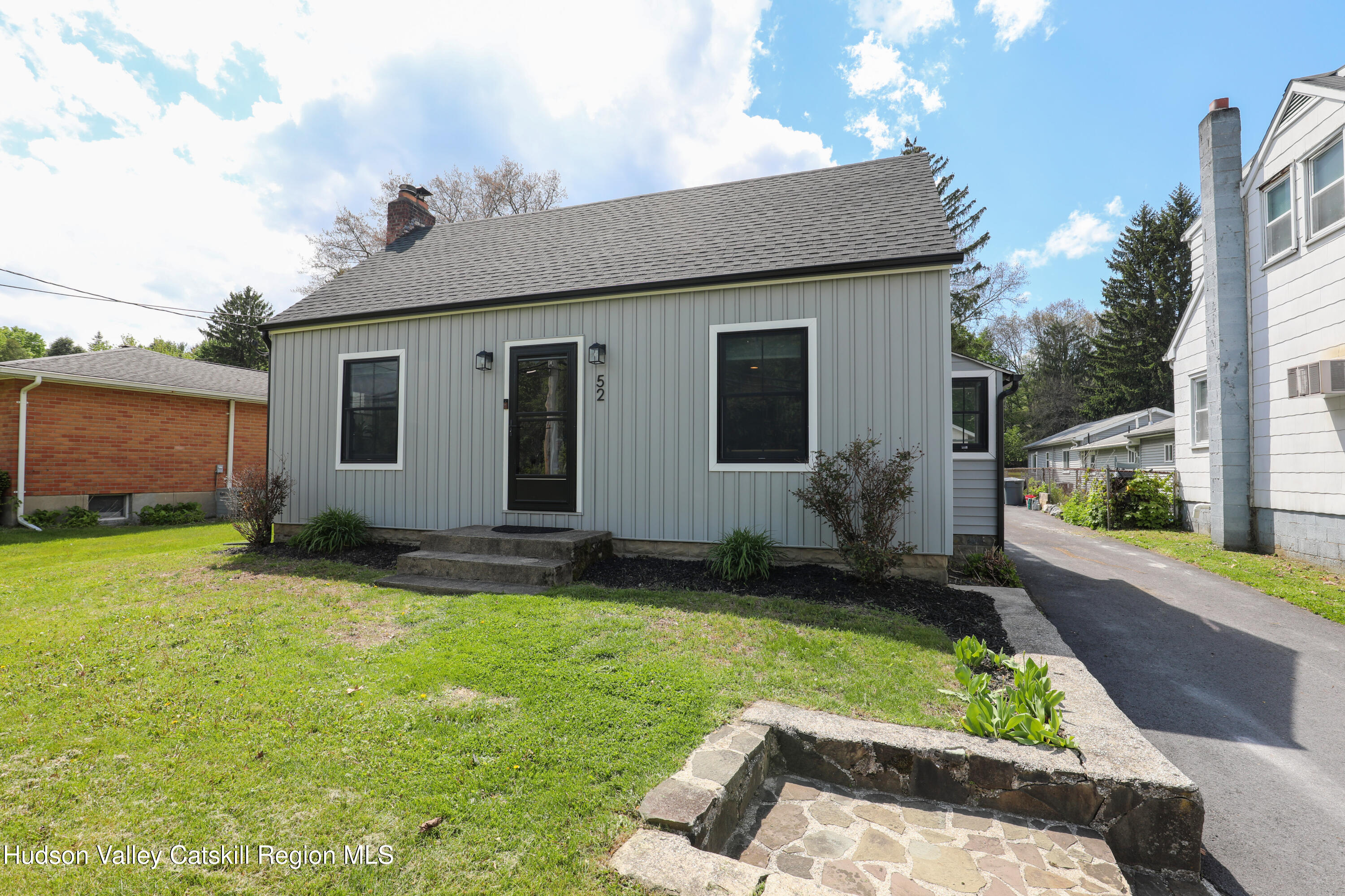 52 Phillips Avenue