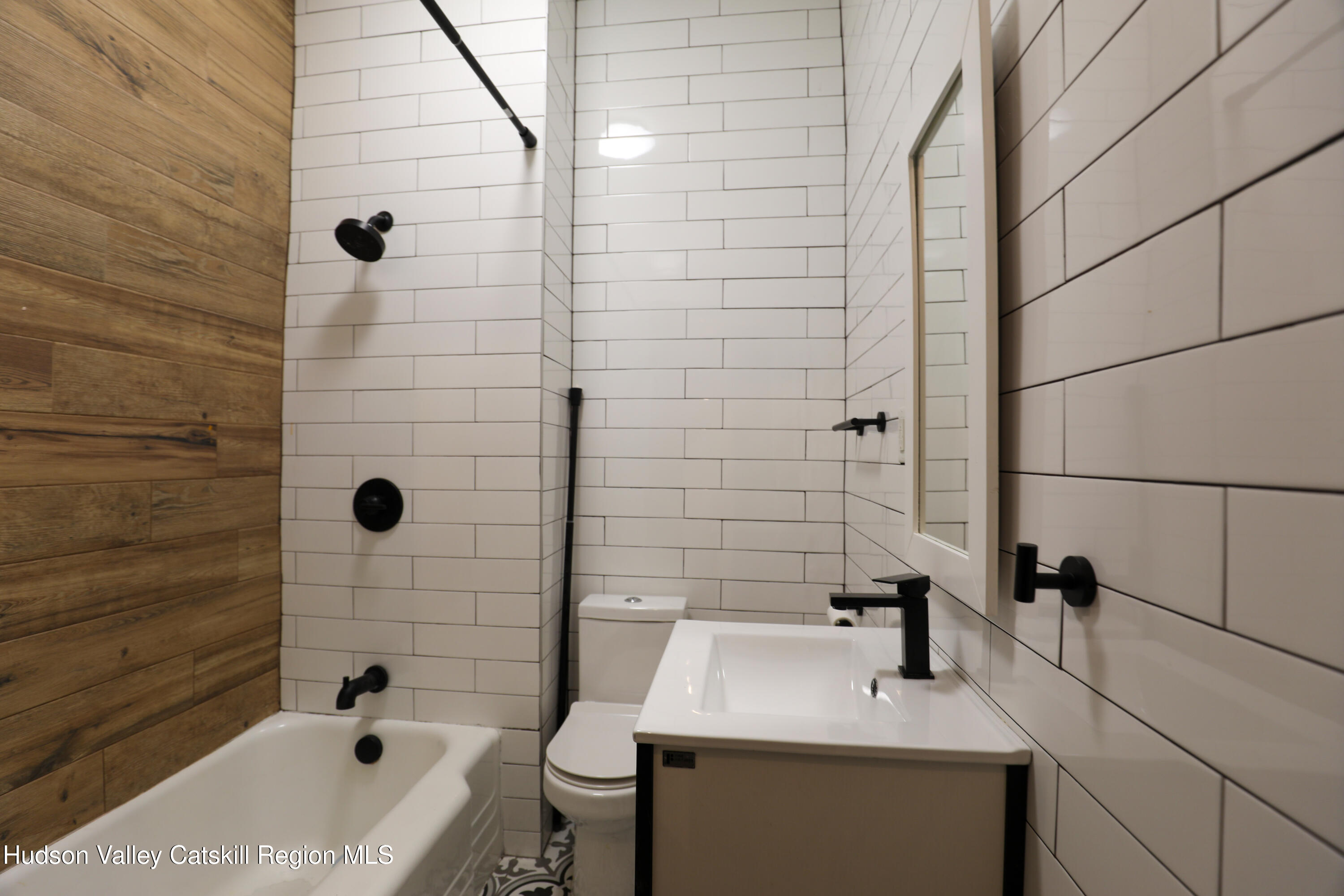 141 Saint James Street 4c