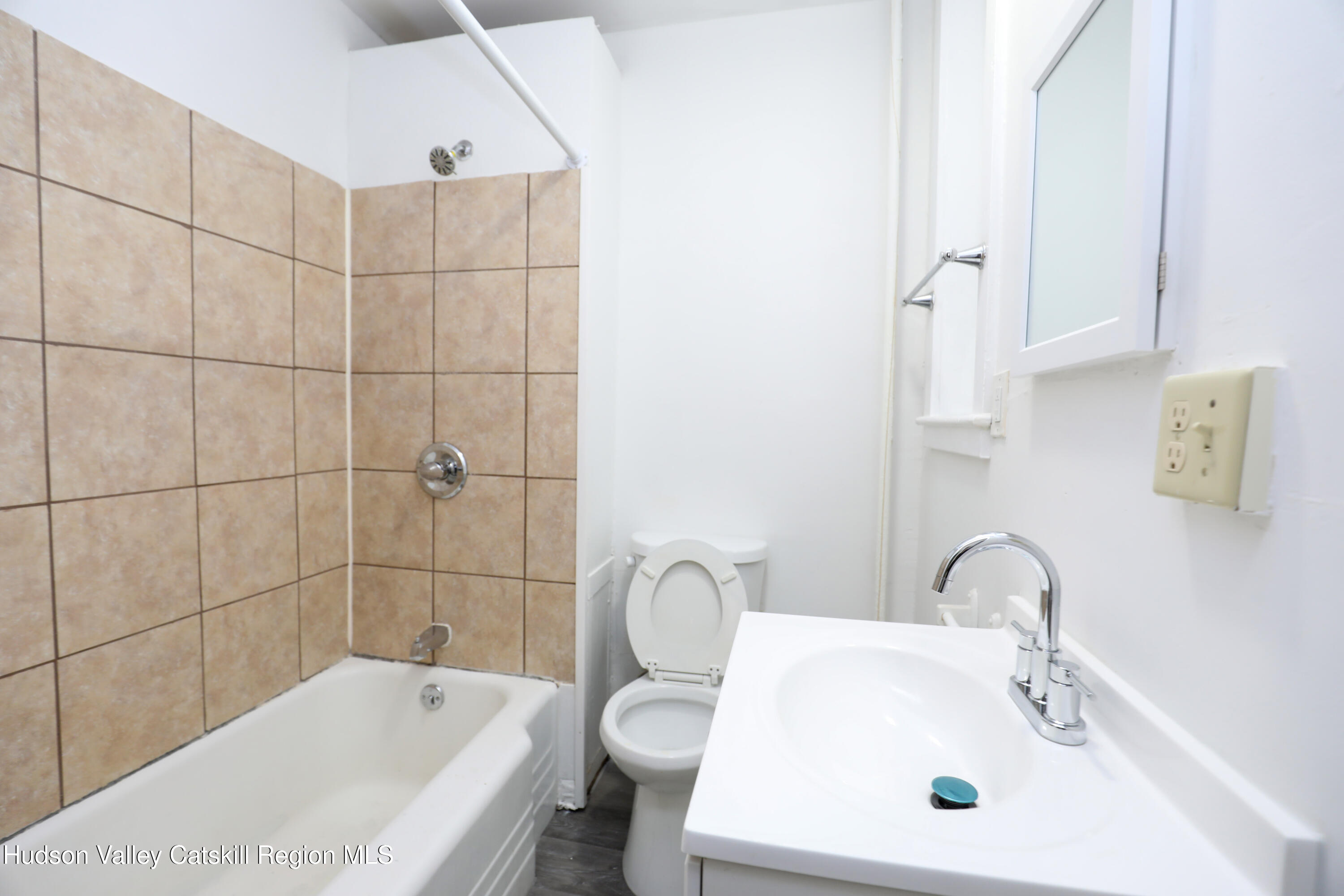 141 Saint James Street 4a