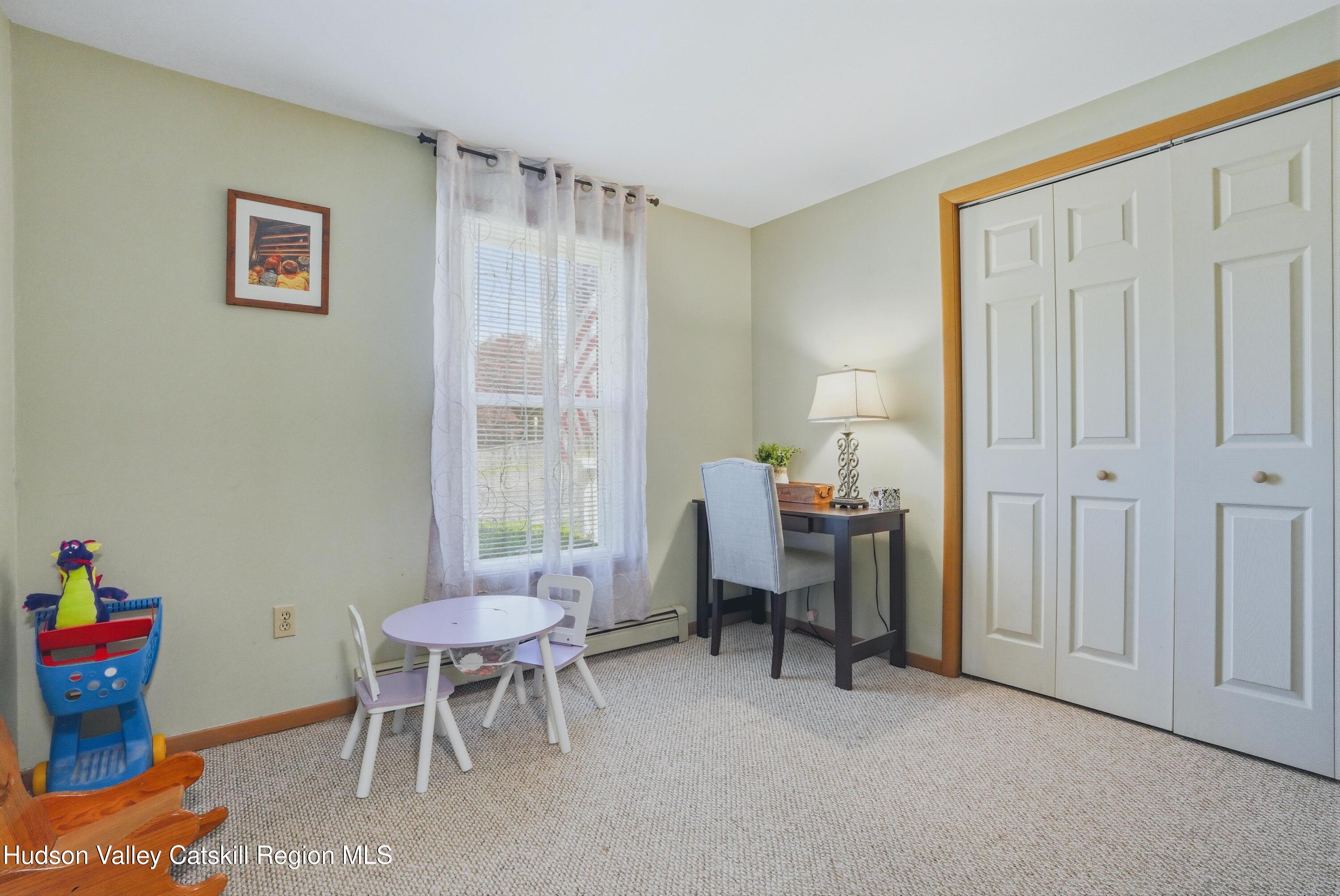 113 W Chestnut Street