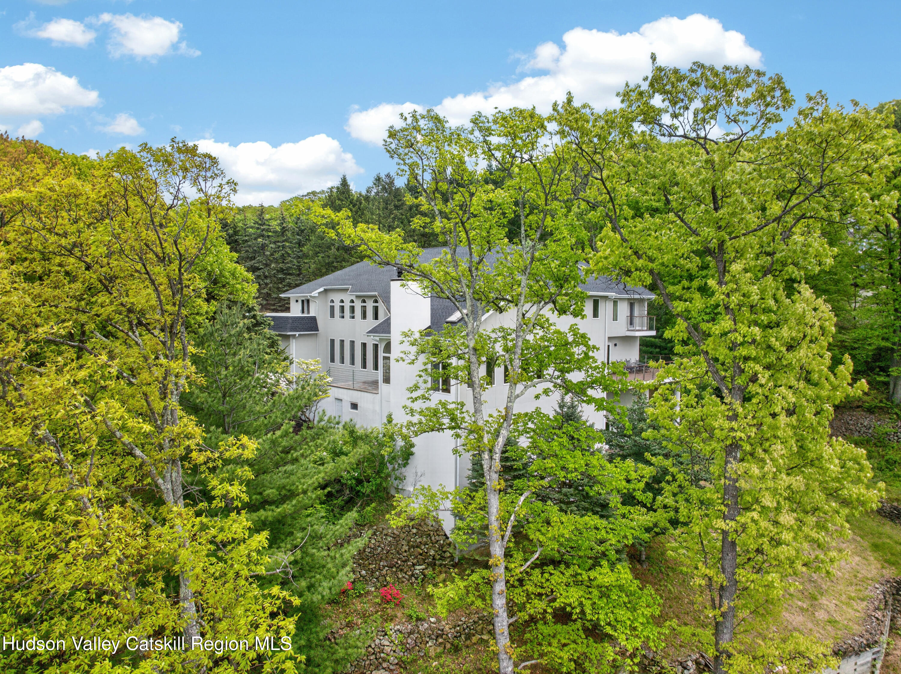 12 Parks Wood Drive