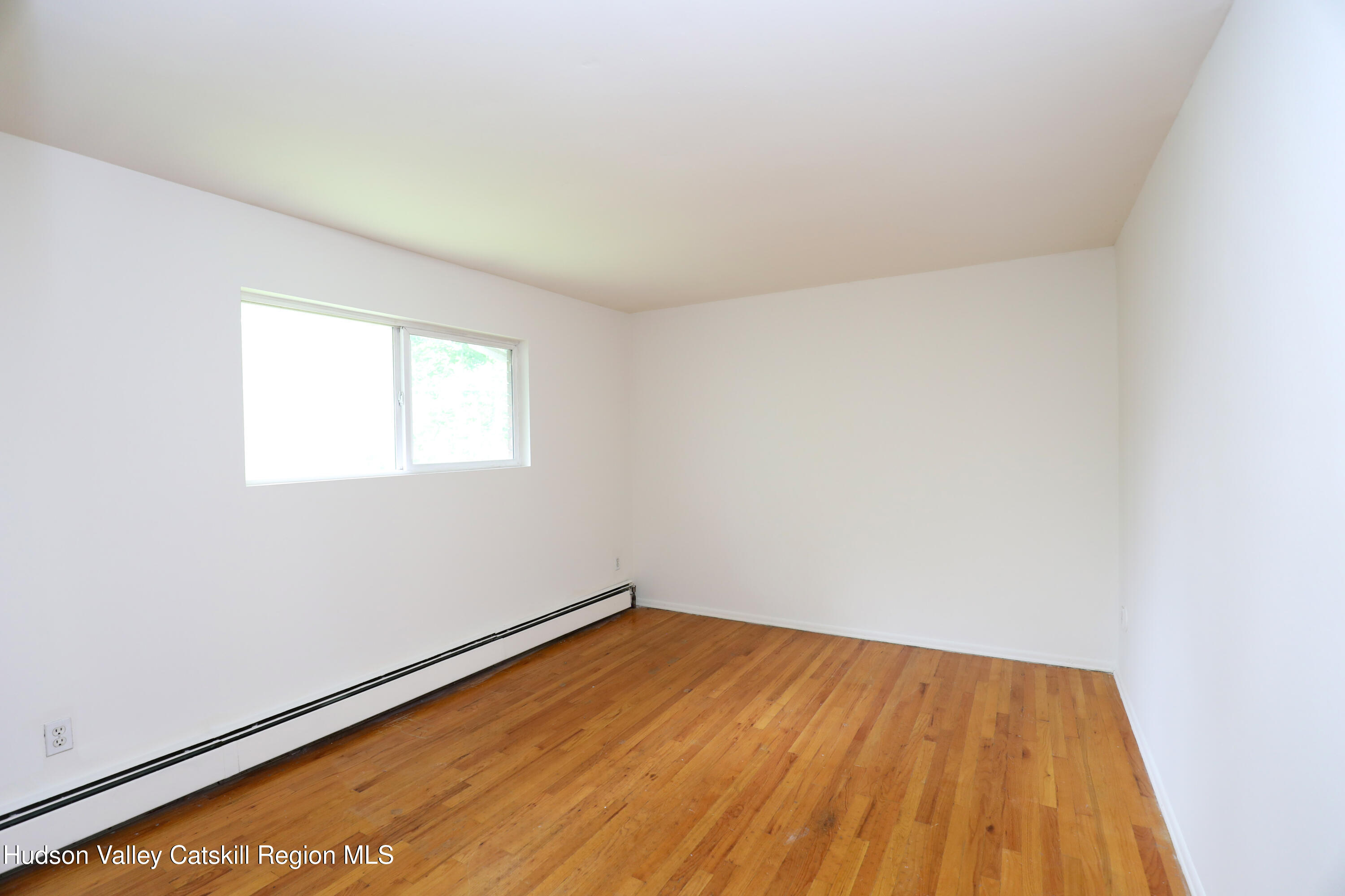 30 Lamb Avenue 2d