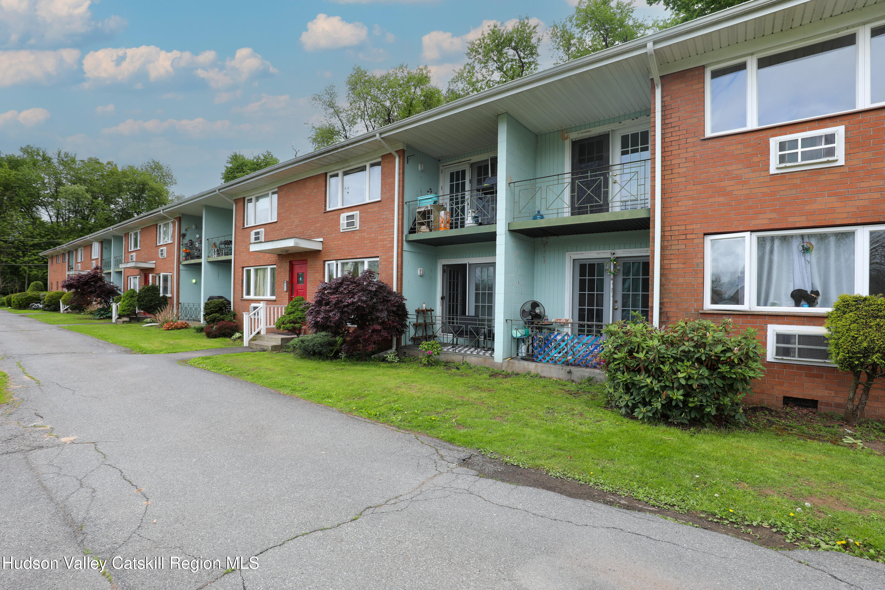30 Lamb Avenue 2d
