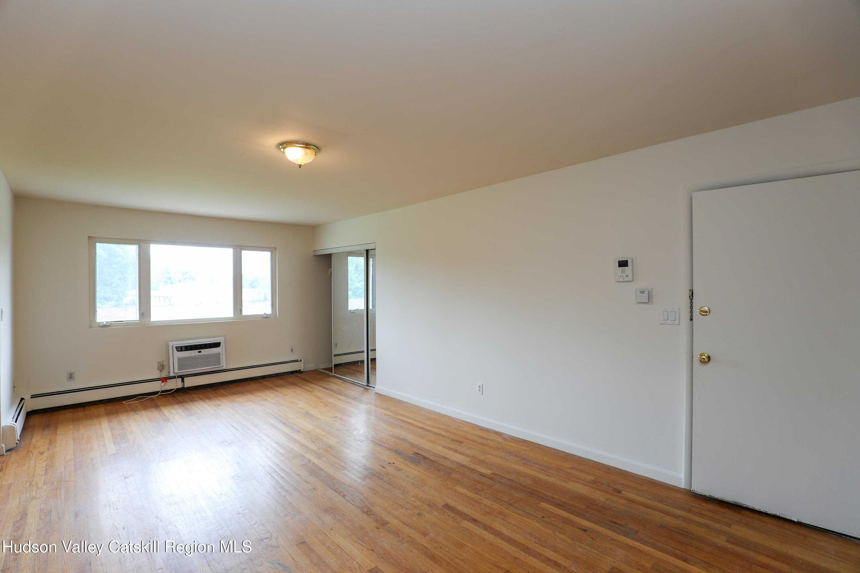 30 Lamb Avenue 2d