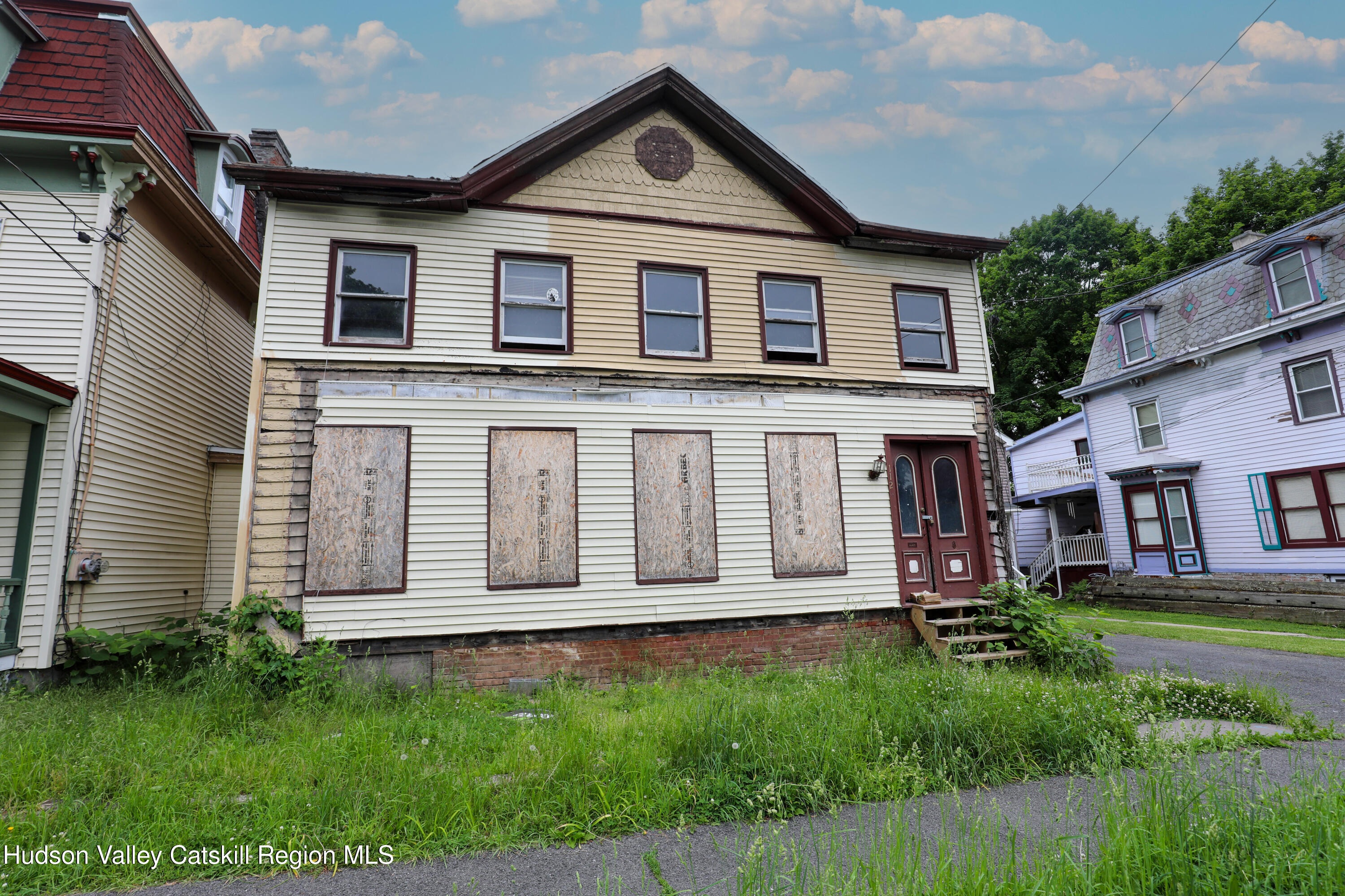 112 Hone Street