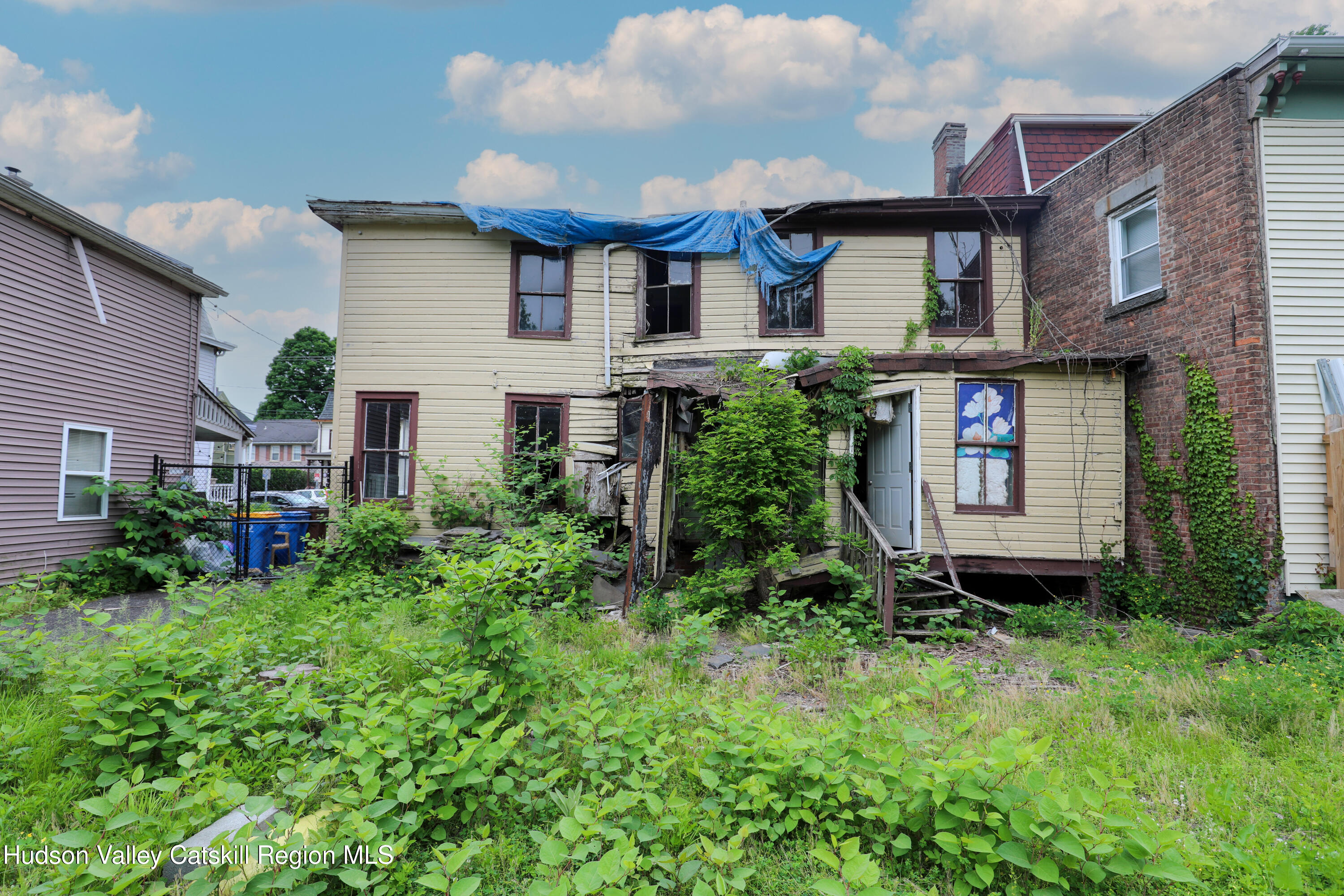 112 Hone Street