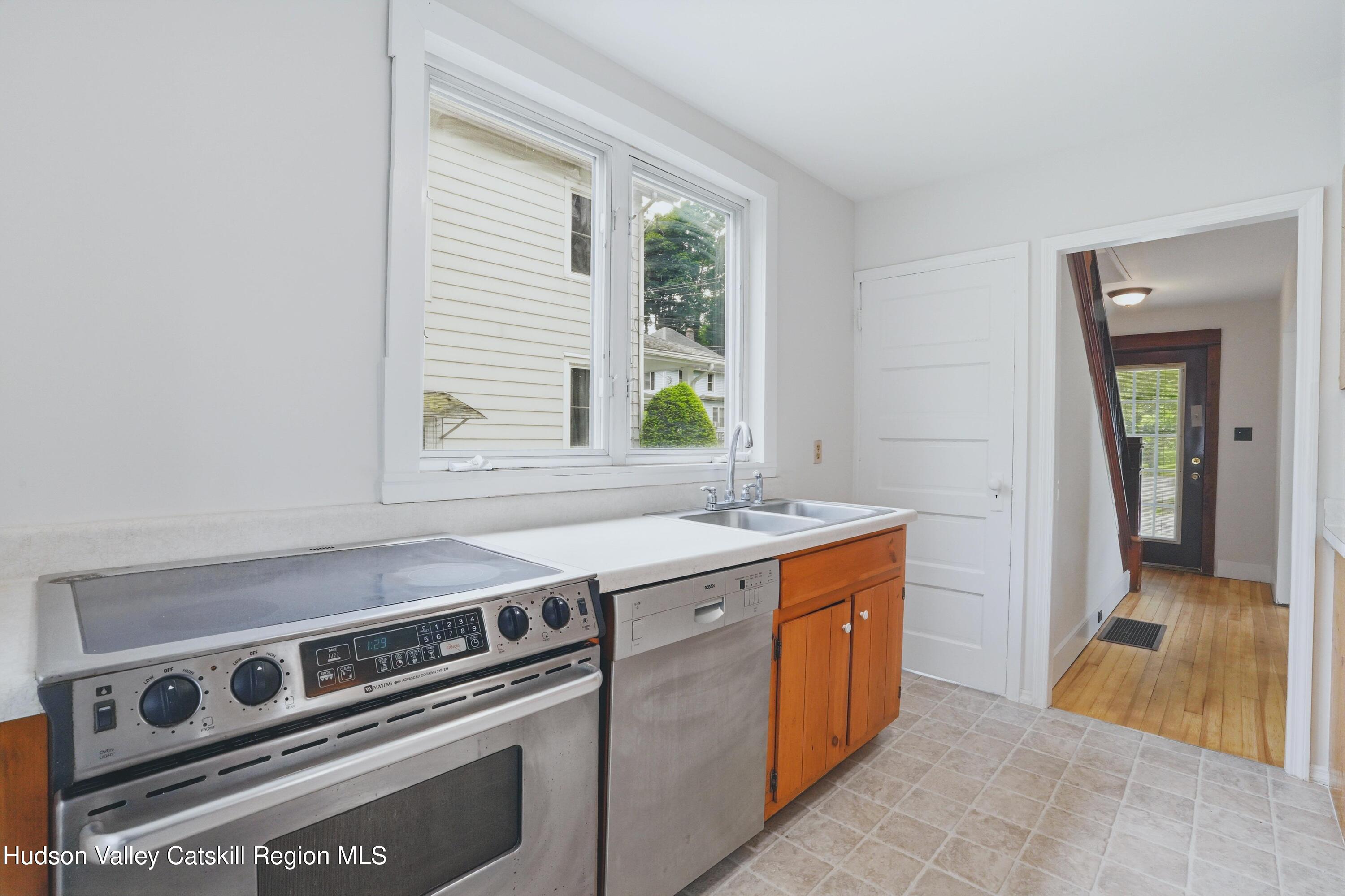 122 Andrew Street