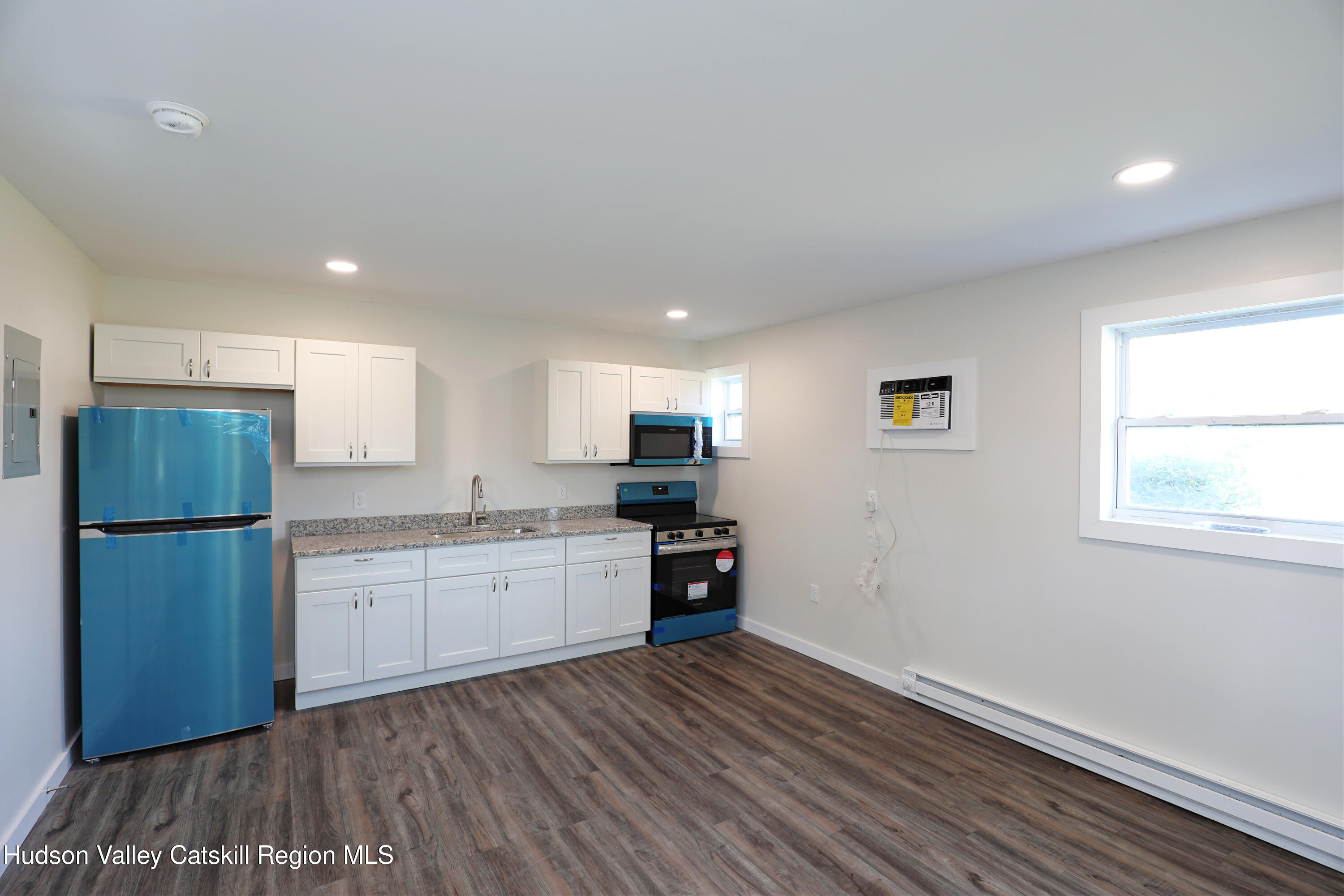14311 Route 9w