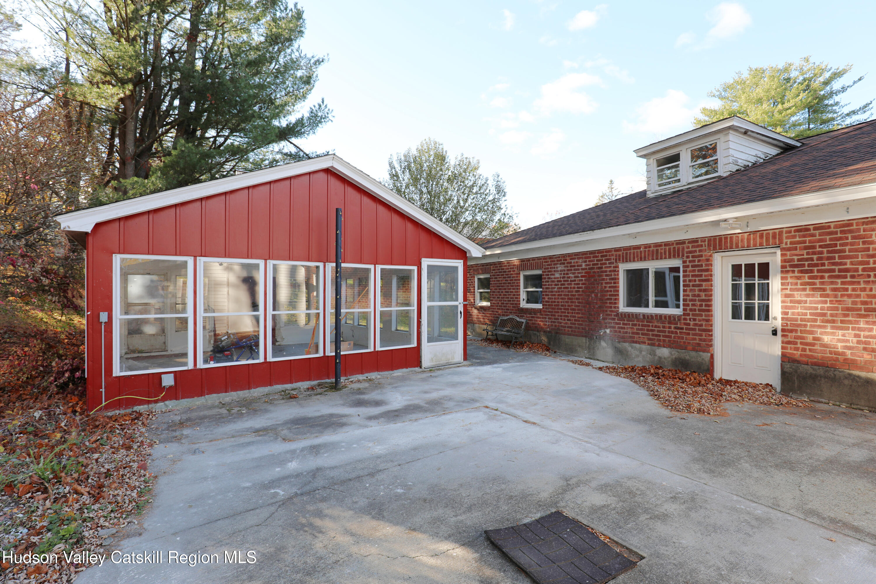 14311 Route 9w