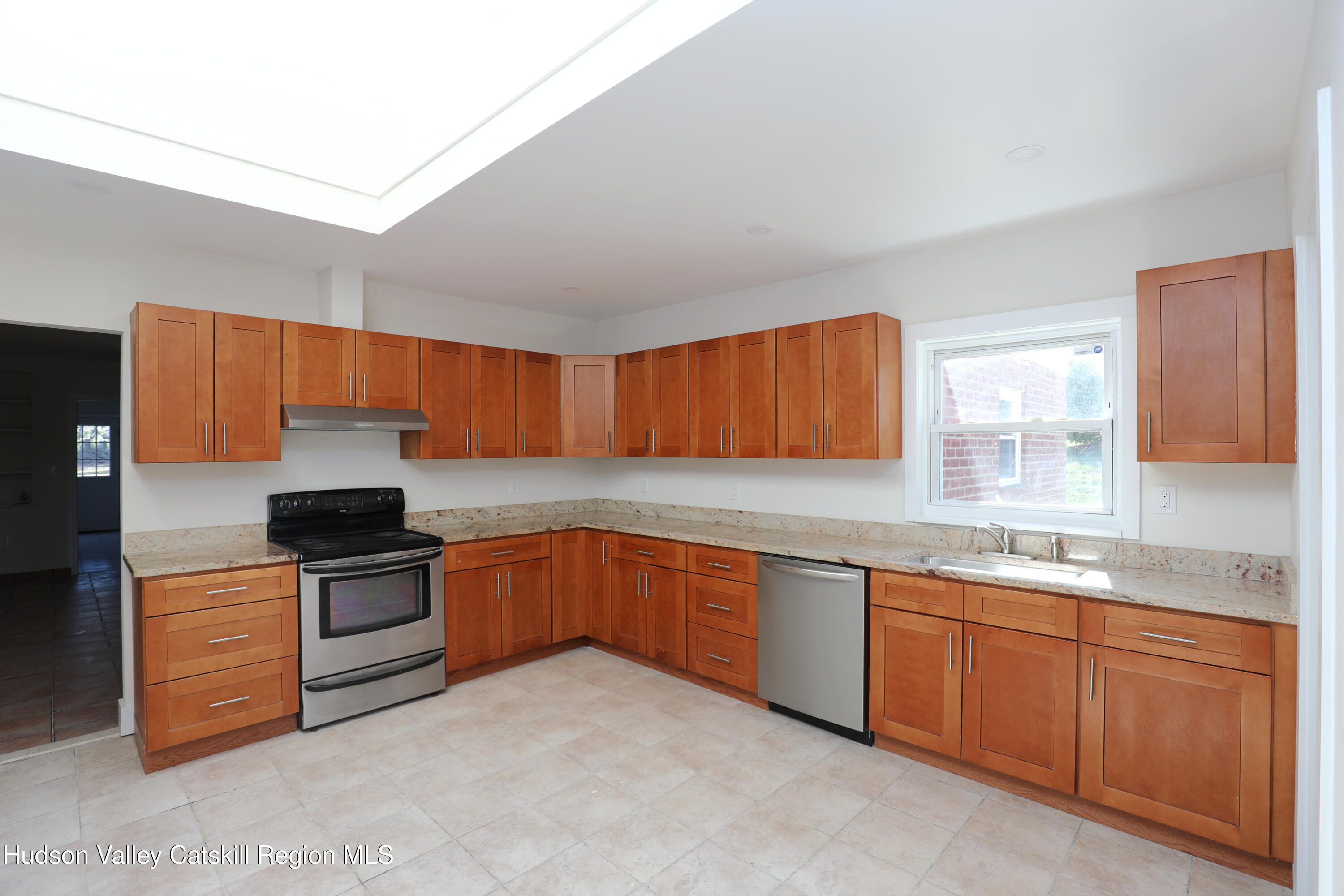 14311 Route 9w