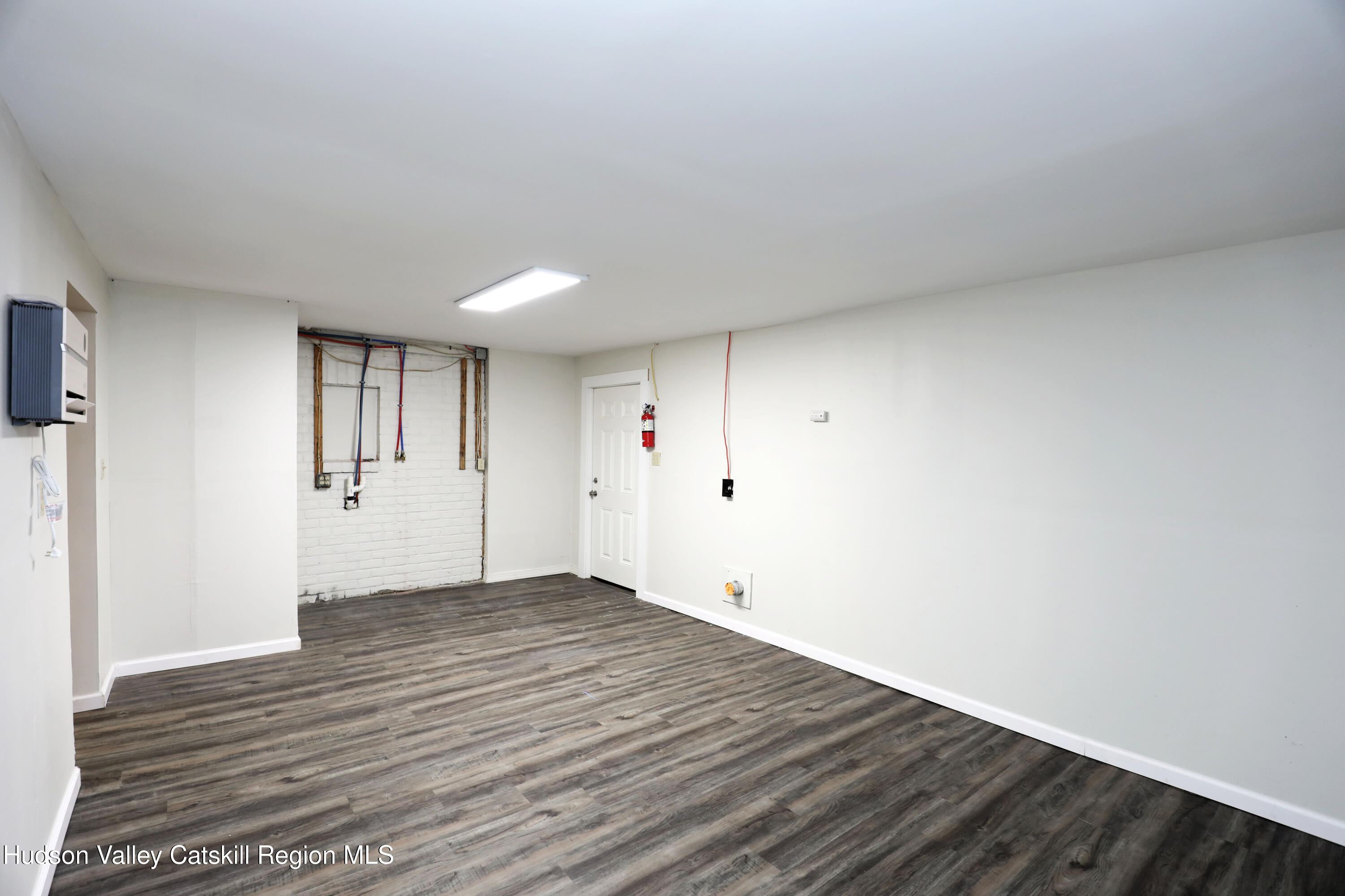 14311 Route 9w