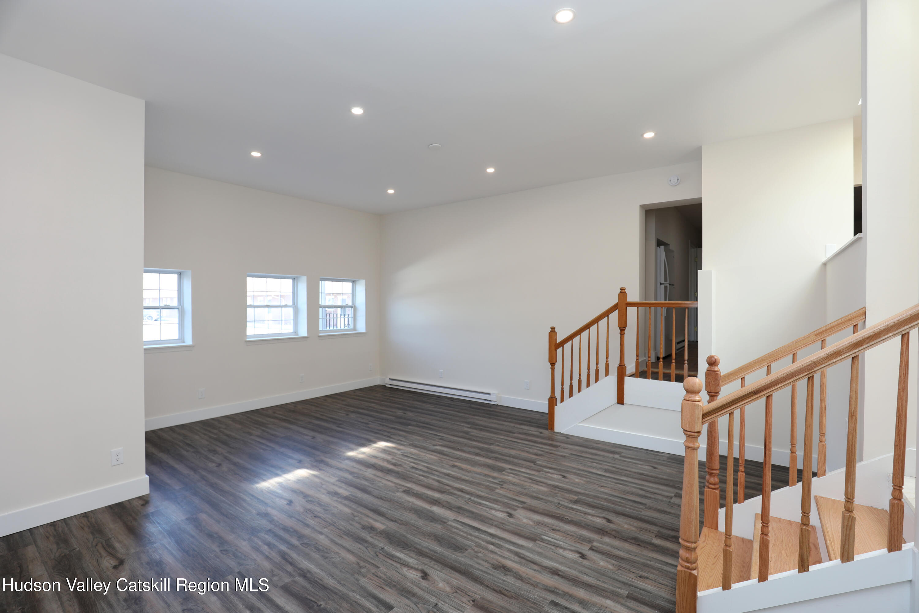 14311 Route 9w
