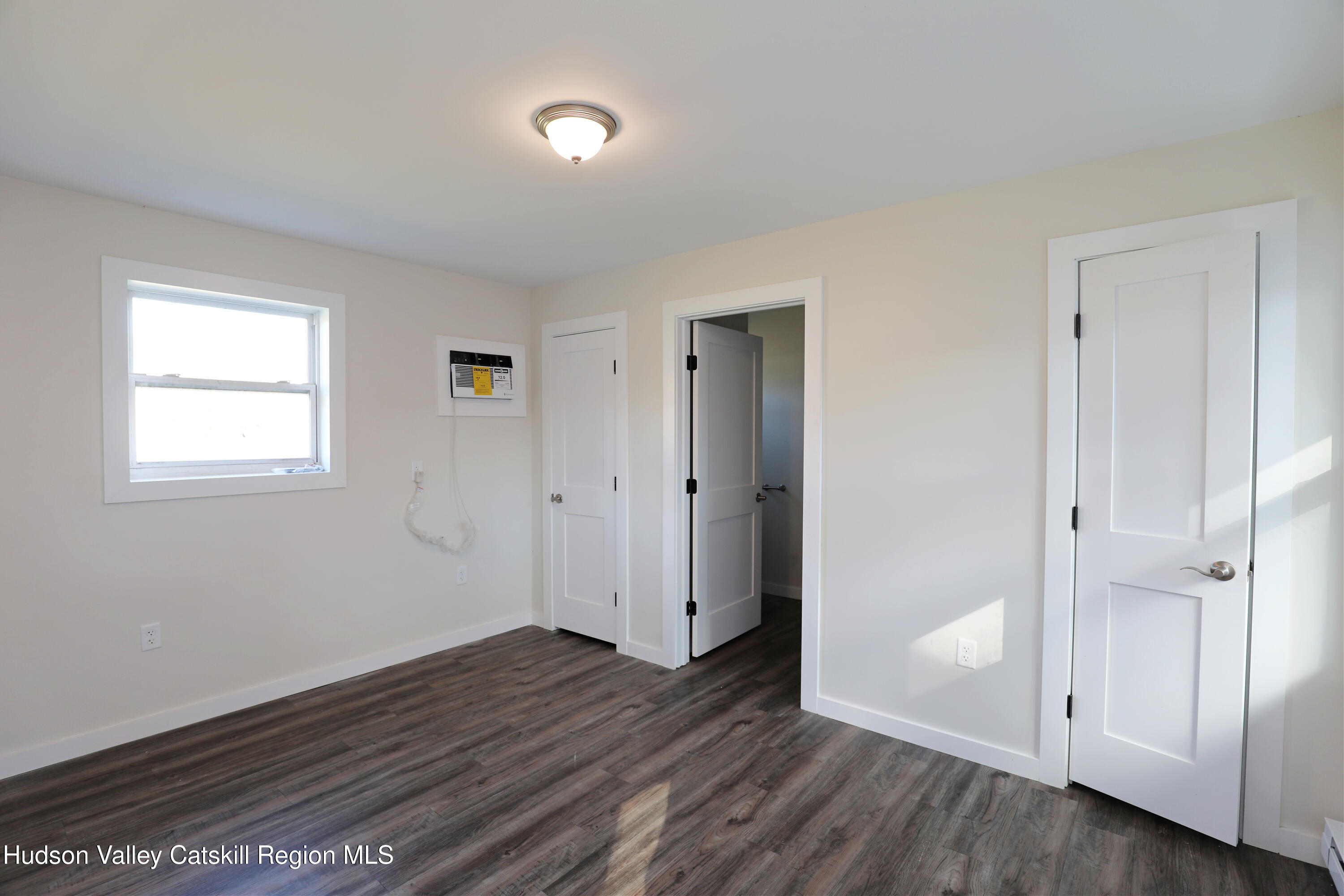 14311 Route 9w