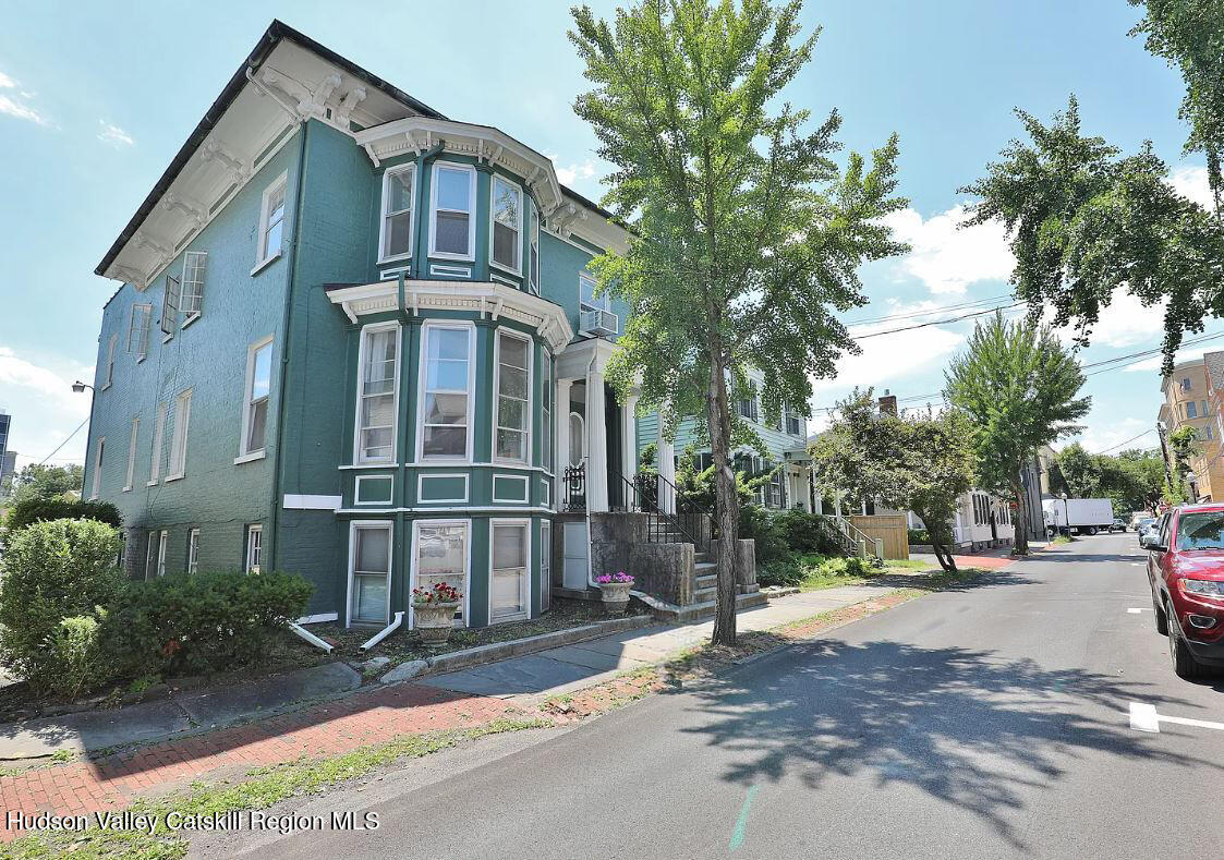 16 John Street #5