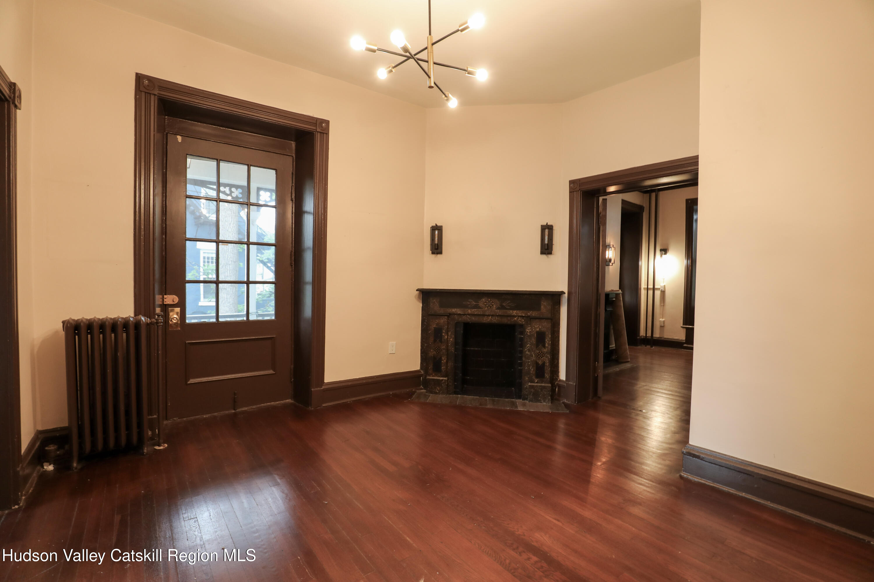 89 Green Street 1