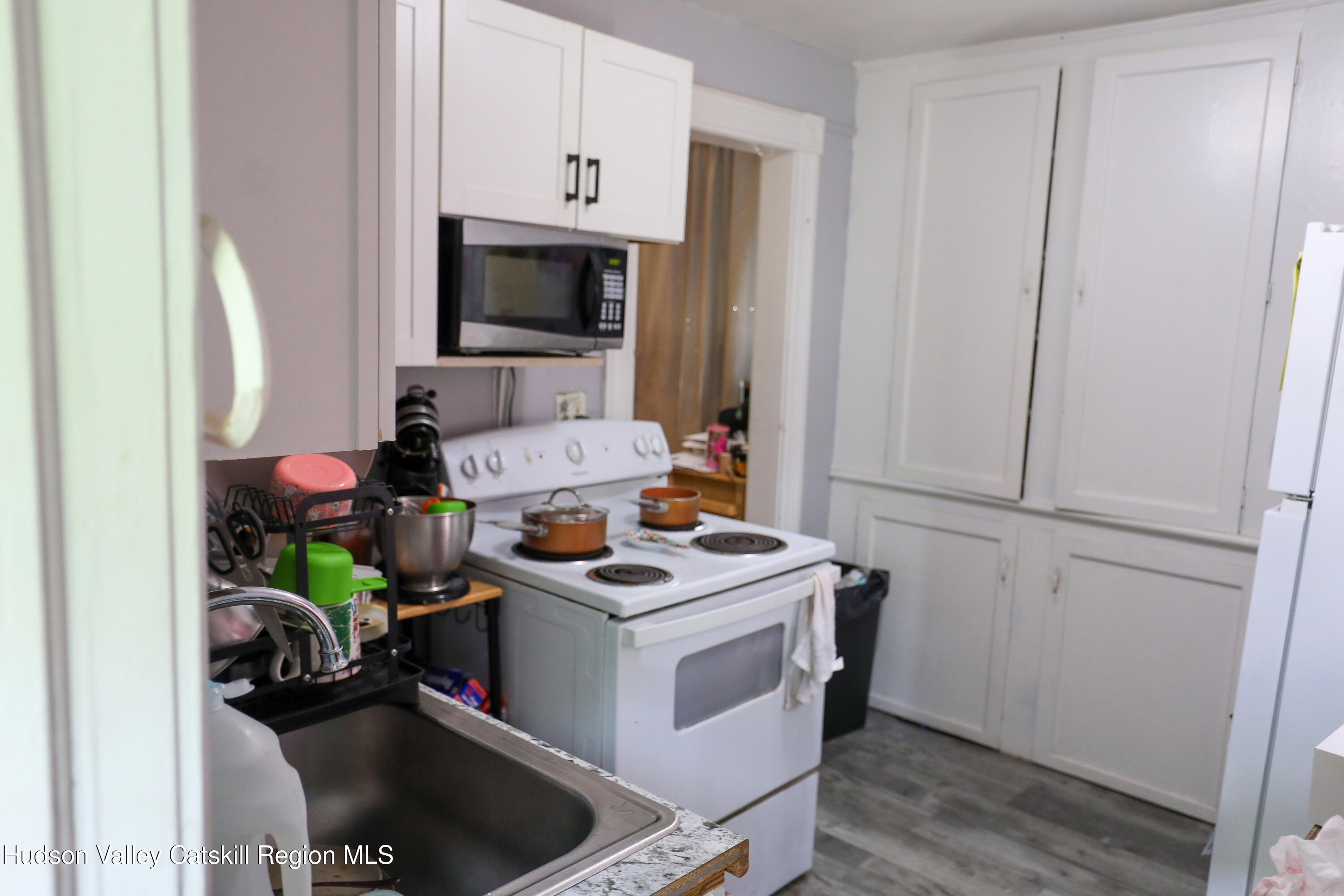 111 Wurts Street