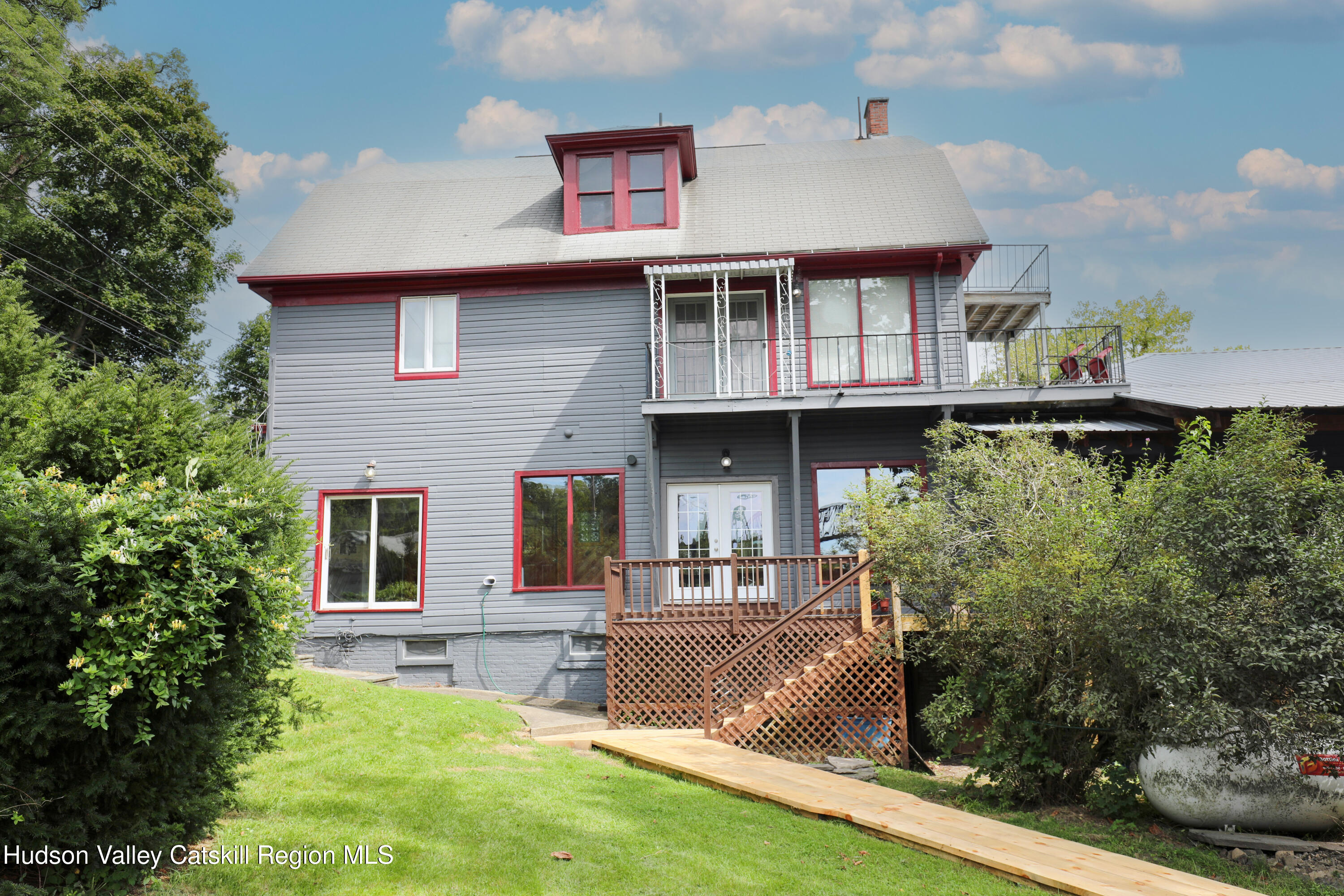 340 Abeel Street