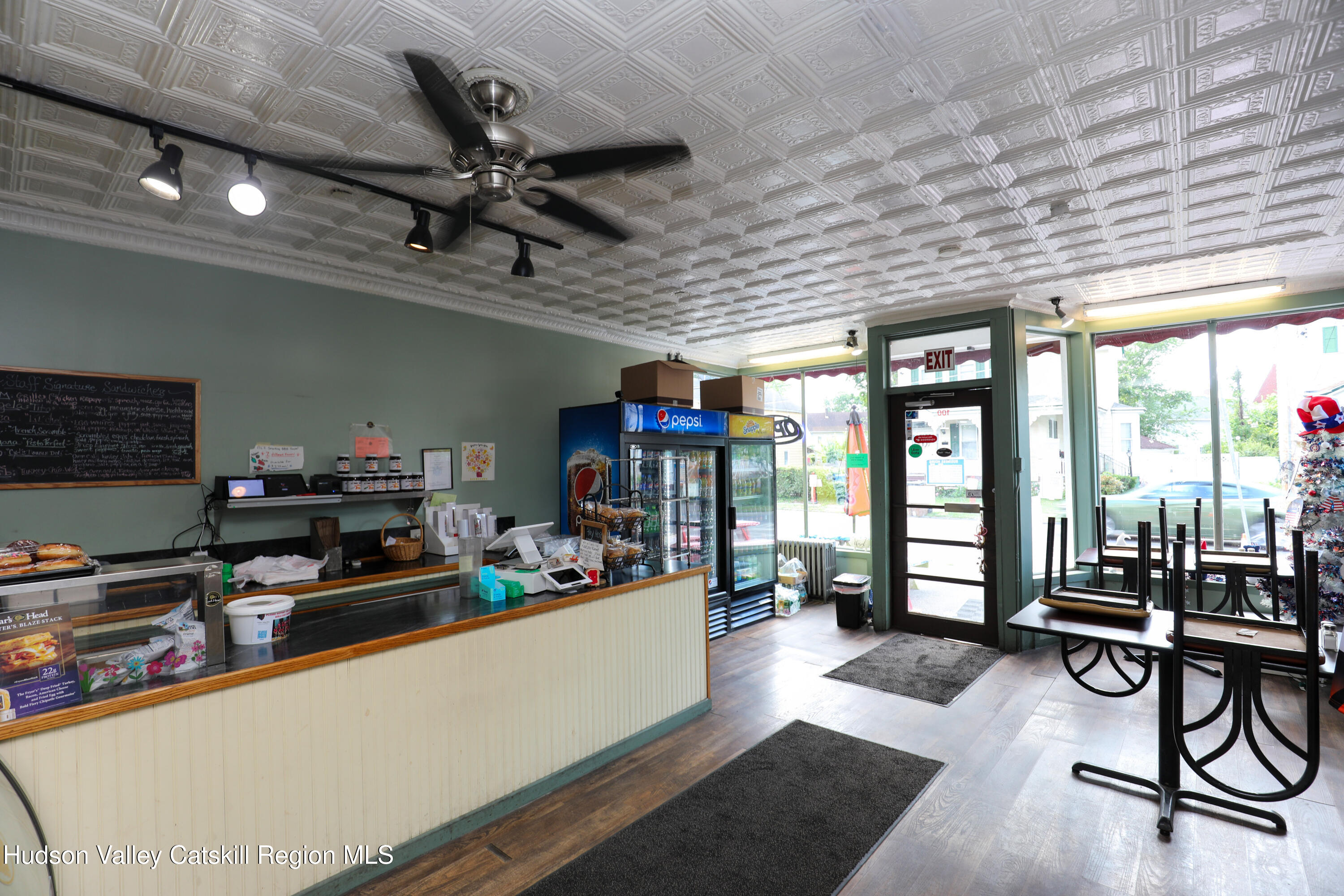 100 Foxhall Avenue
