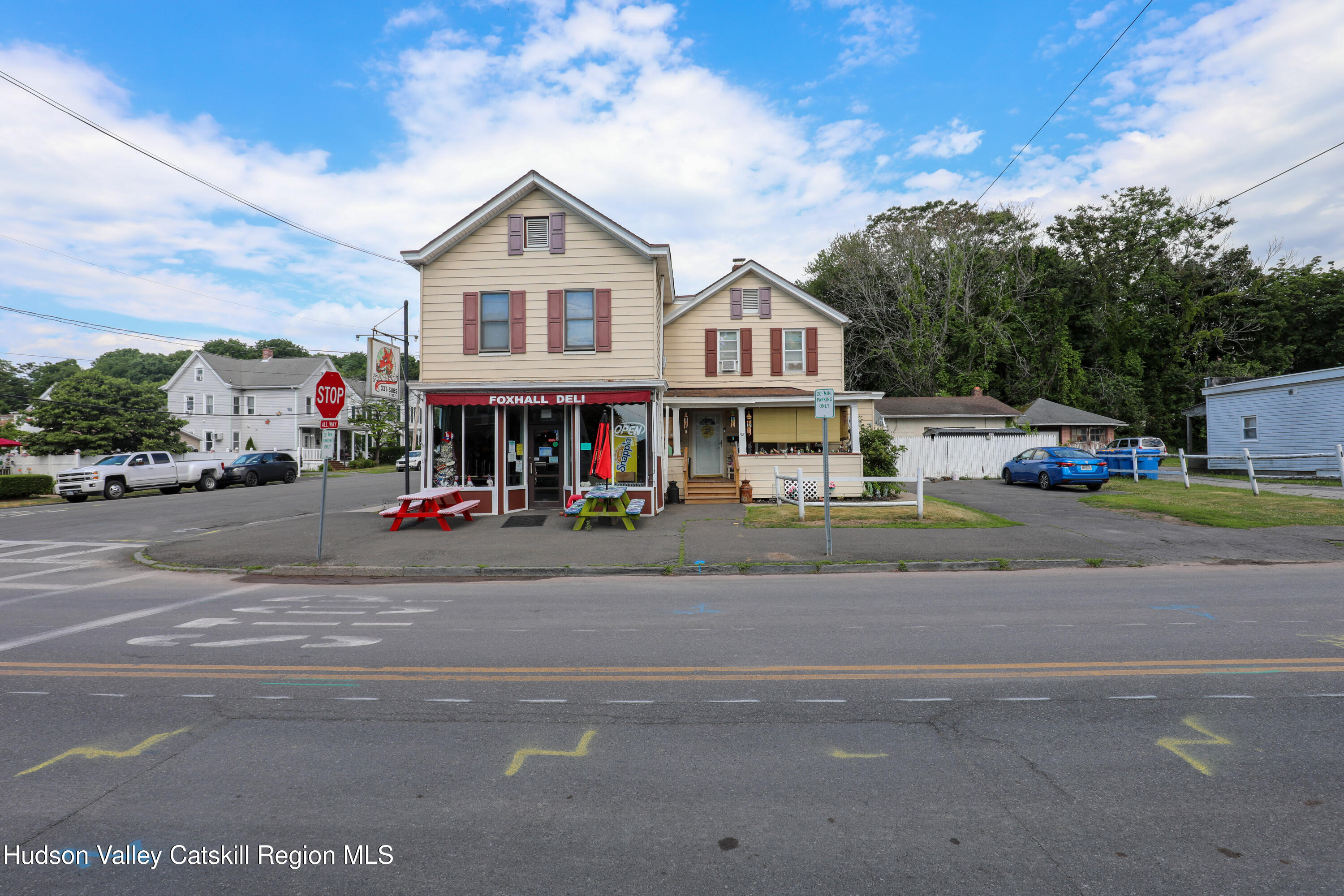 100 Foxhall Avenue