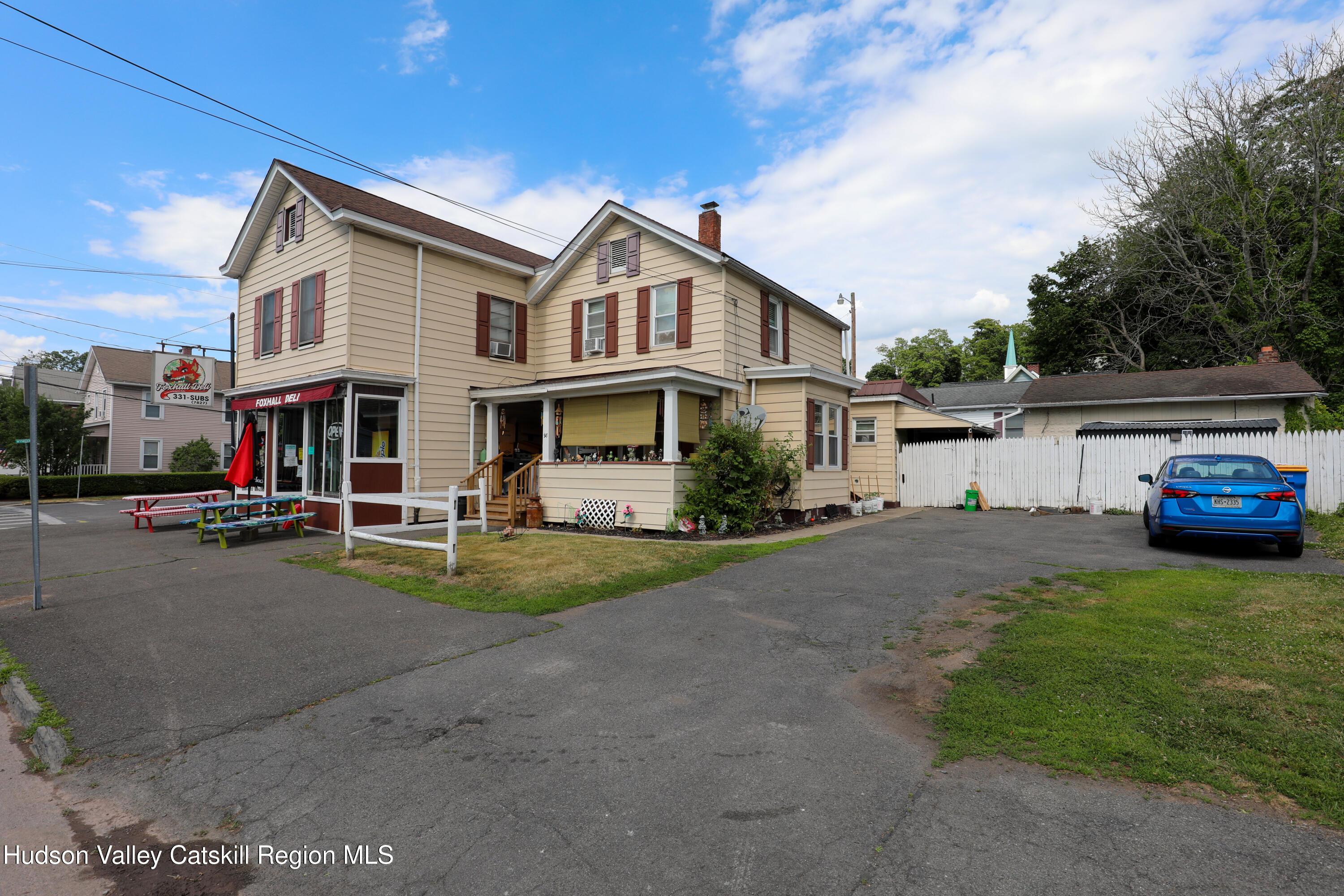 100 Foxhall Avenue